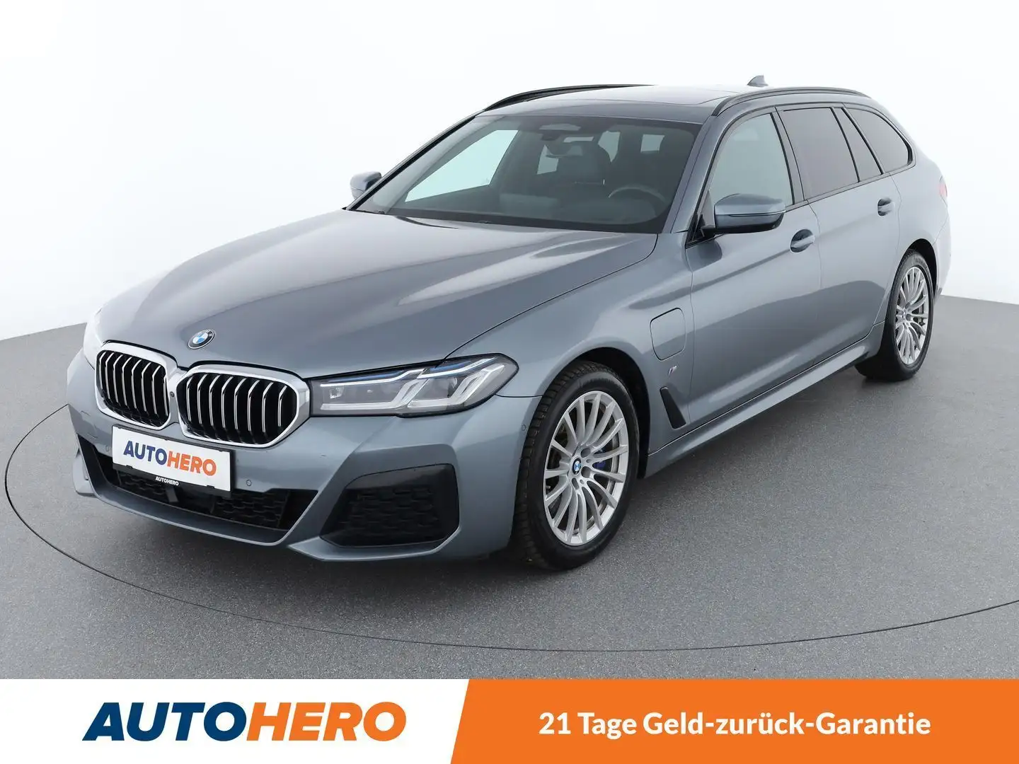 BMW 530 530e xDrive M Sport Aut. *360*ACC*HUD*AHK*MASSAGE* Grau - 1