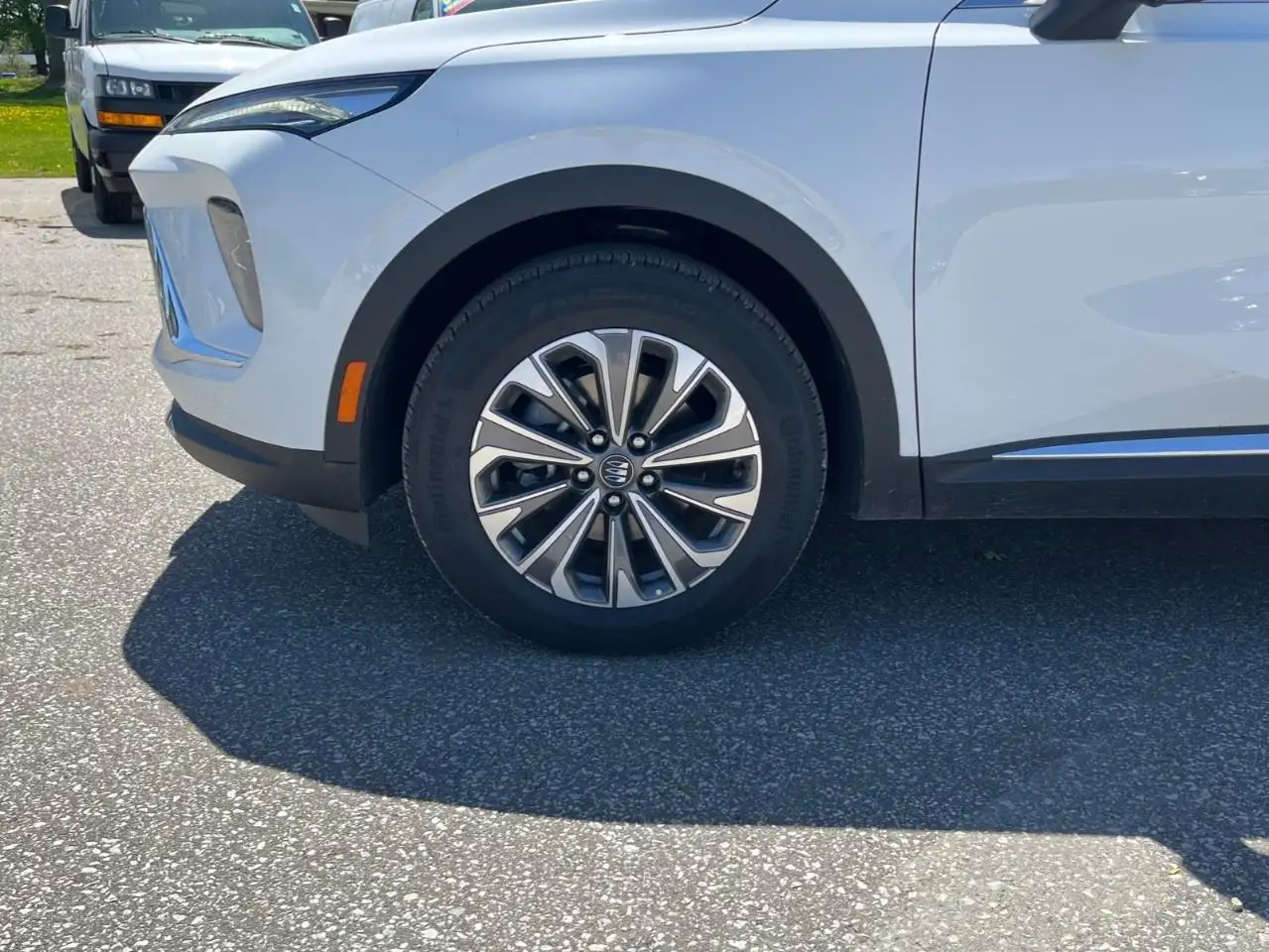 Buick Envision снимка Buick Envision