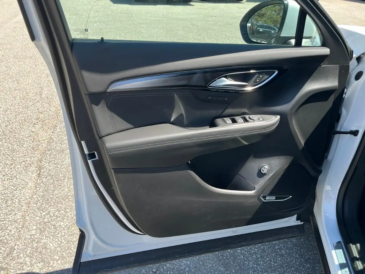 Buick Envision снимка Buick Envision