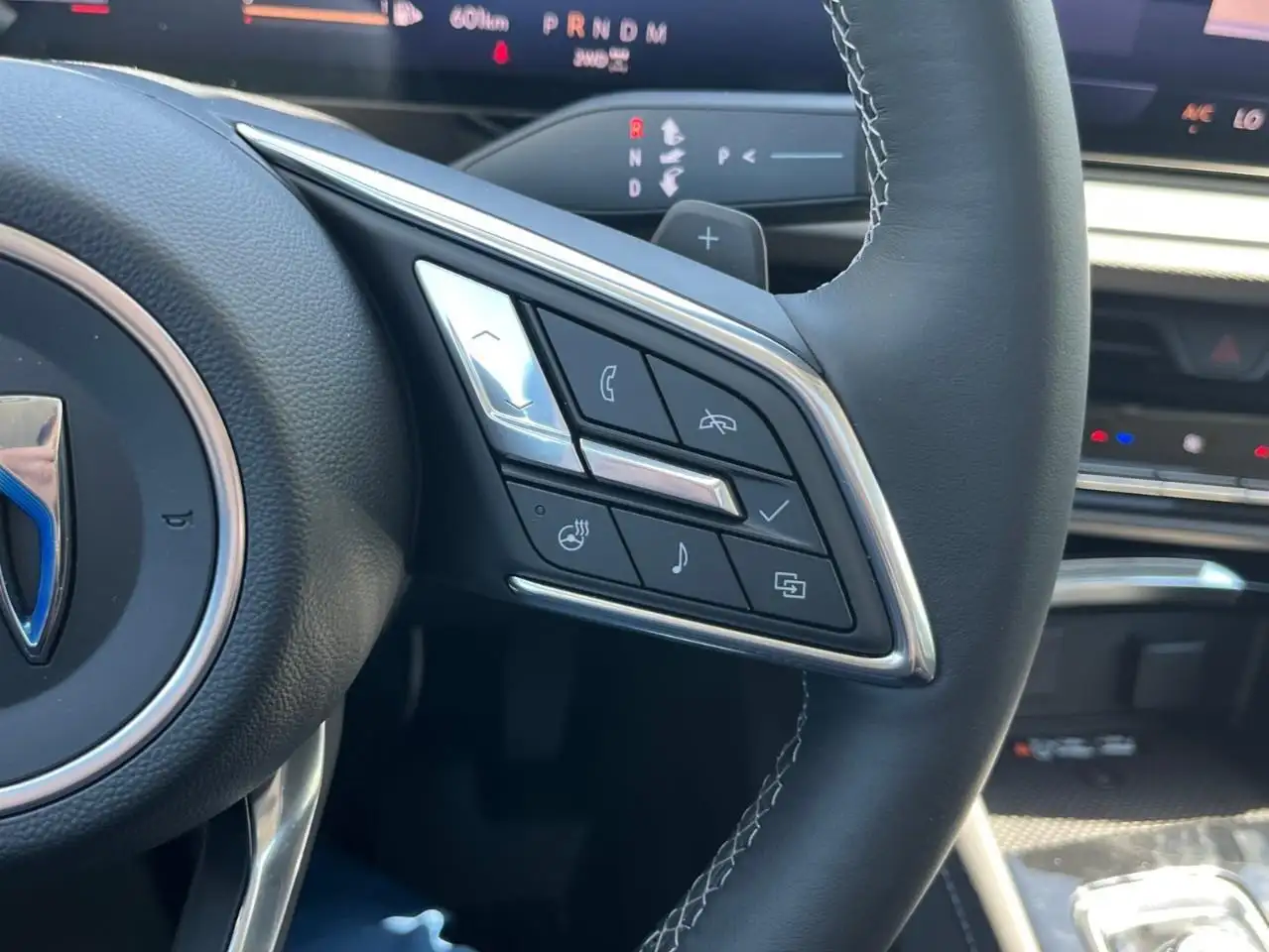 Buick Envision снимка Buick Envision