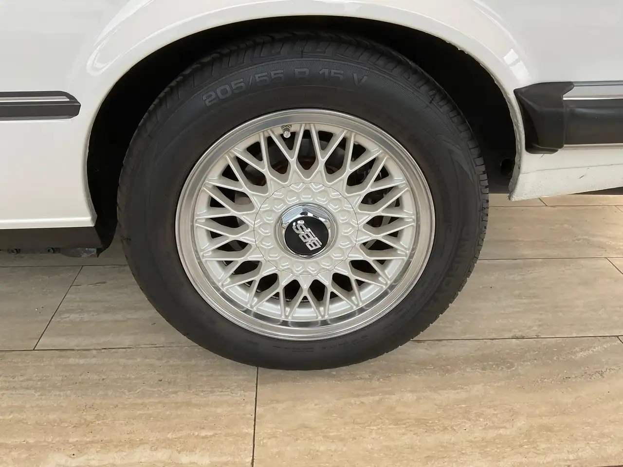 BMW E30, 325E, 2,7 Automatik, 2-Türer, H-Zulass., foto 8