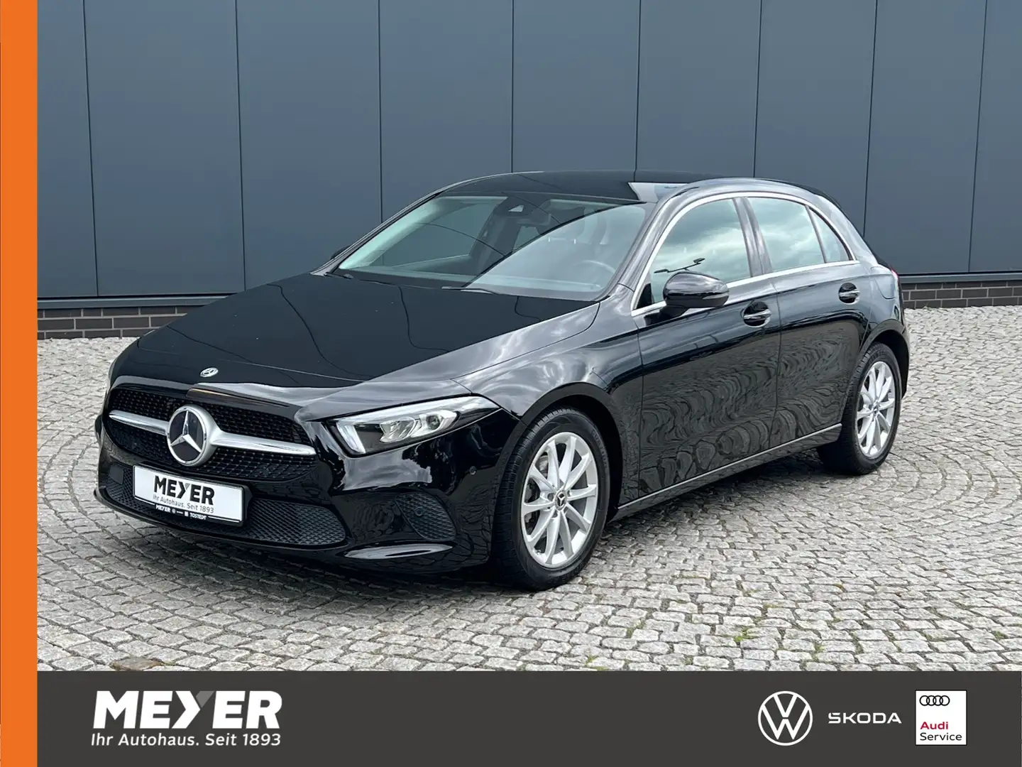 Mercedes-Benz A 180 Progressive *LED, Kamera, 17'-LM-GJR* Schwarz - 1