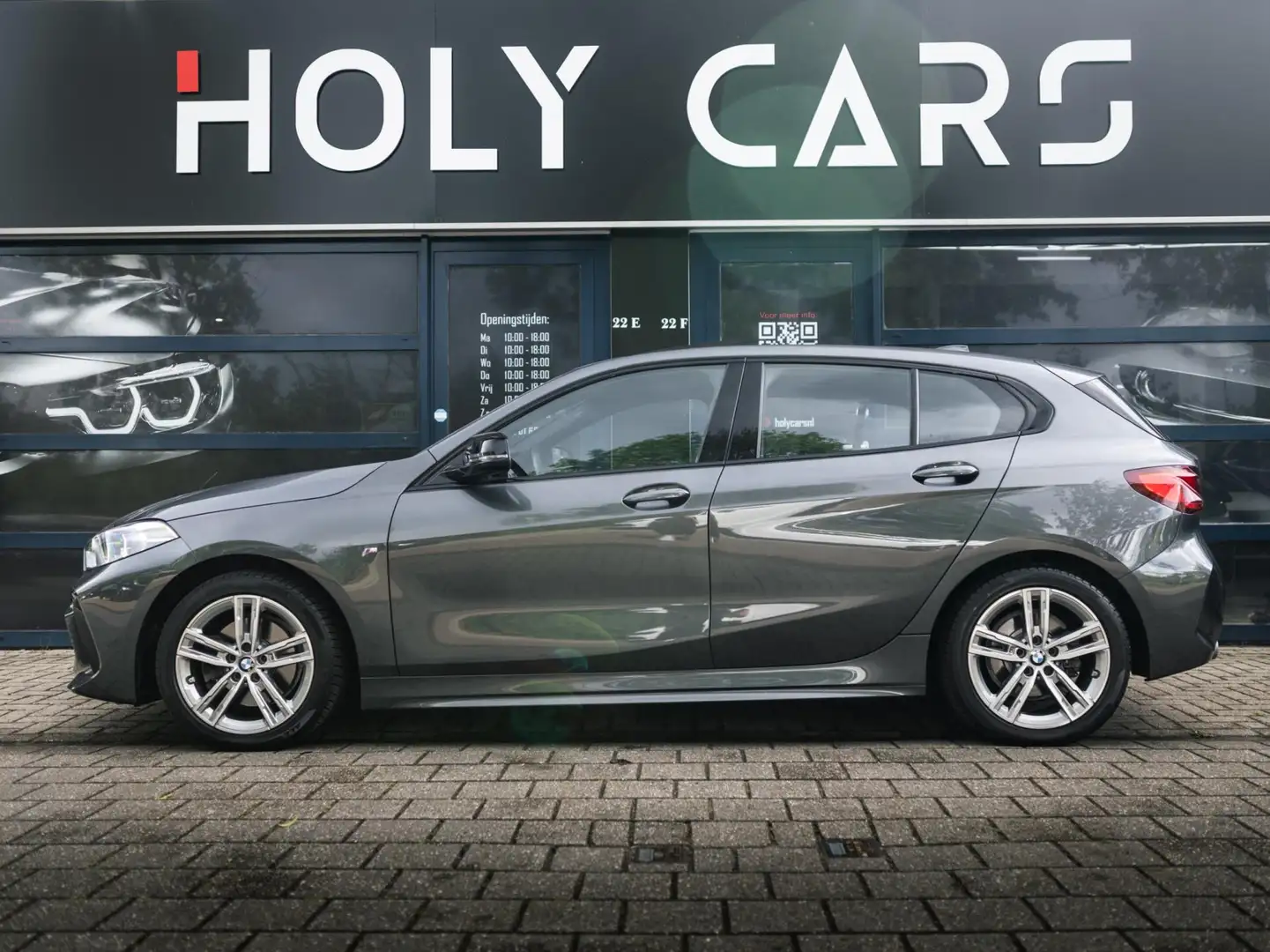 BMW 118 1-serie 118i M SPORT | AUTOMAAT | PANO| LED | NAVI Gris - 2