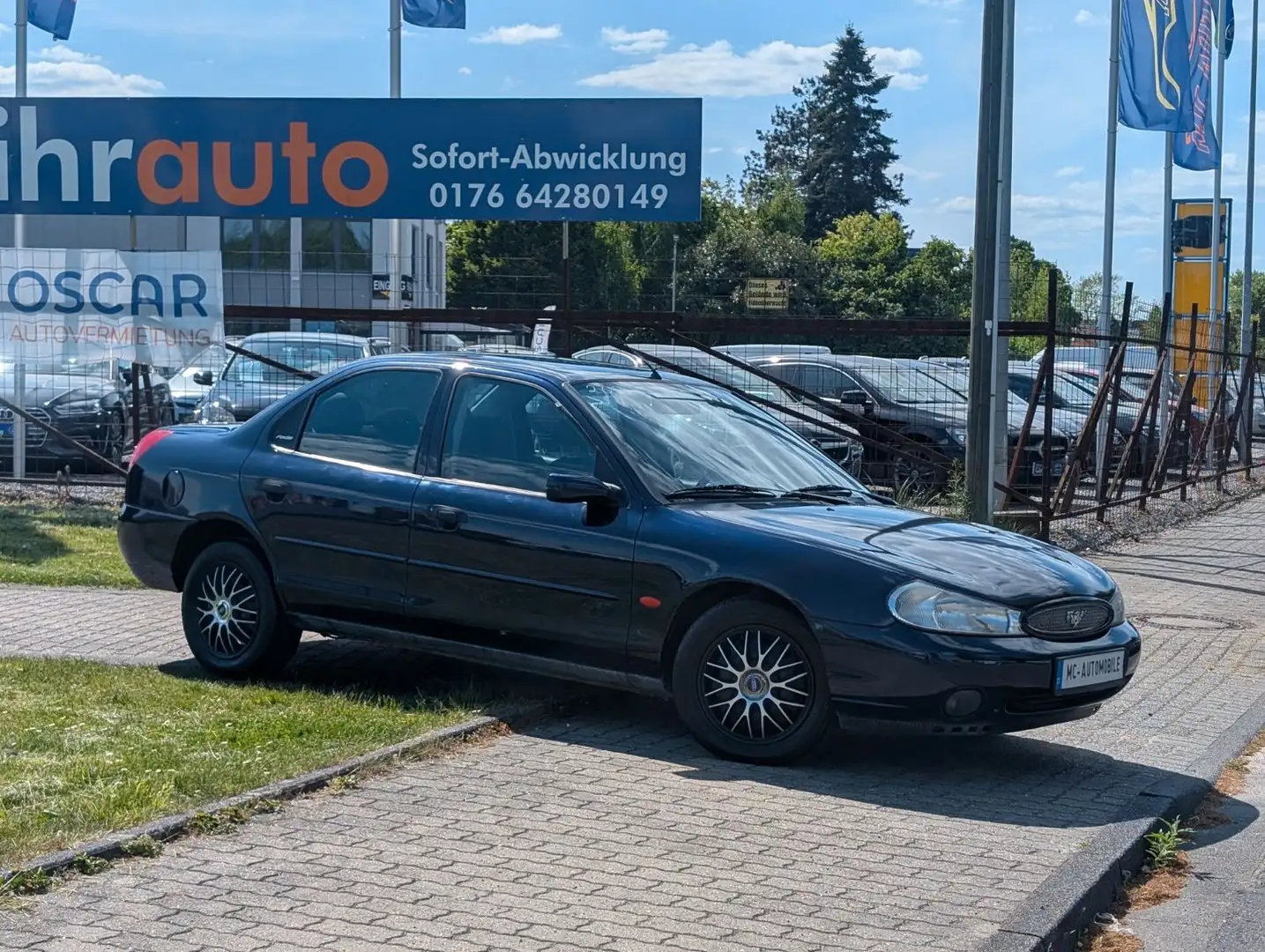 Ford Mondeo 1.6 16V Ambiente*SERVO*ZV-FUNK*KLIMA*AHK Azul - 2