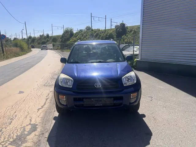 Toyota RAV 4 RAV4 2.0i VX AUTOMATIQUE.