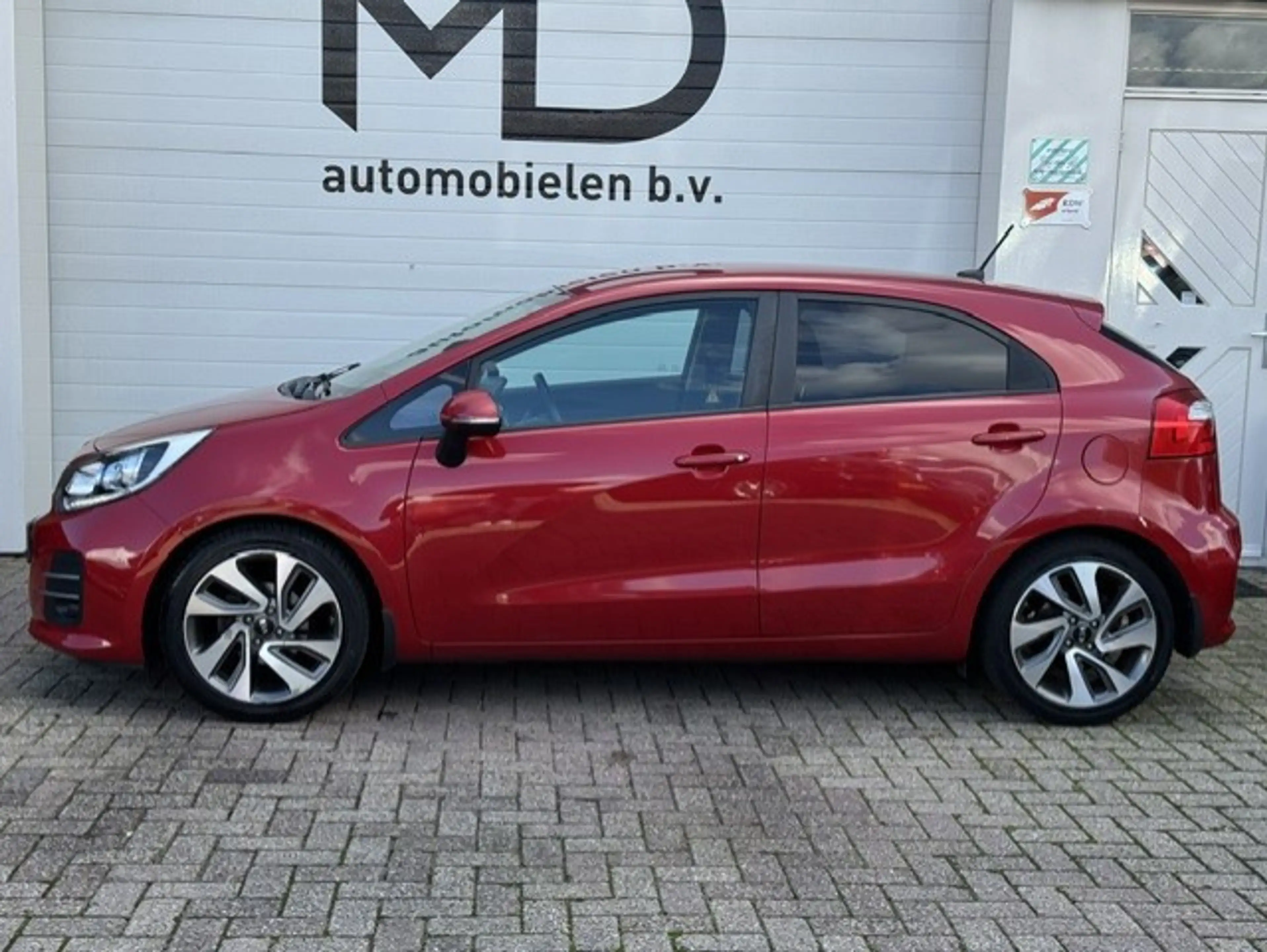 Kia Rio 1.2 CVVT ExecutiveLine -Trekhaak LED-Navi-Camera-N — photo 3