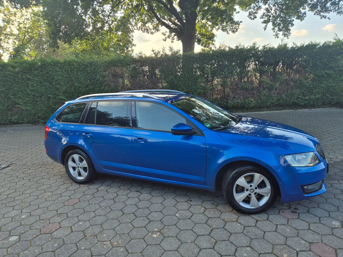 Skoda Octavia Octavia III Combi Combi 1.8 TSI DSG Elegance Blau - 2
