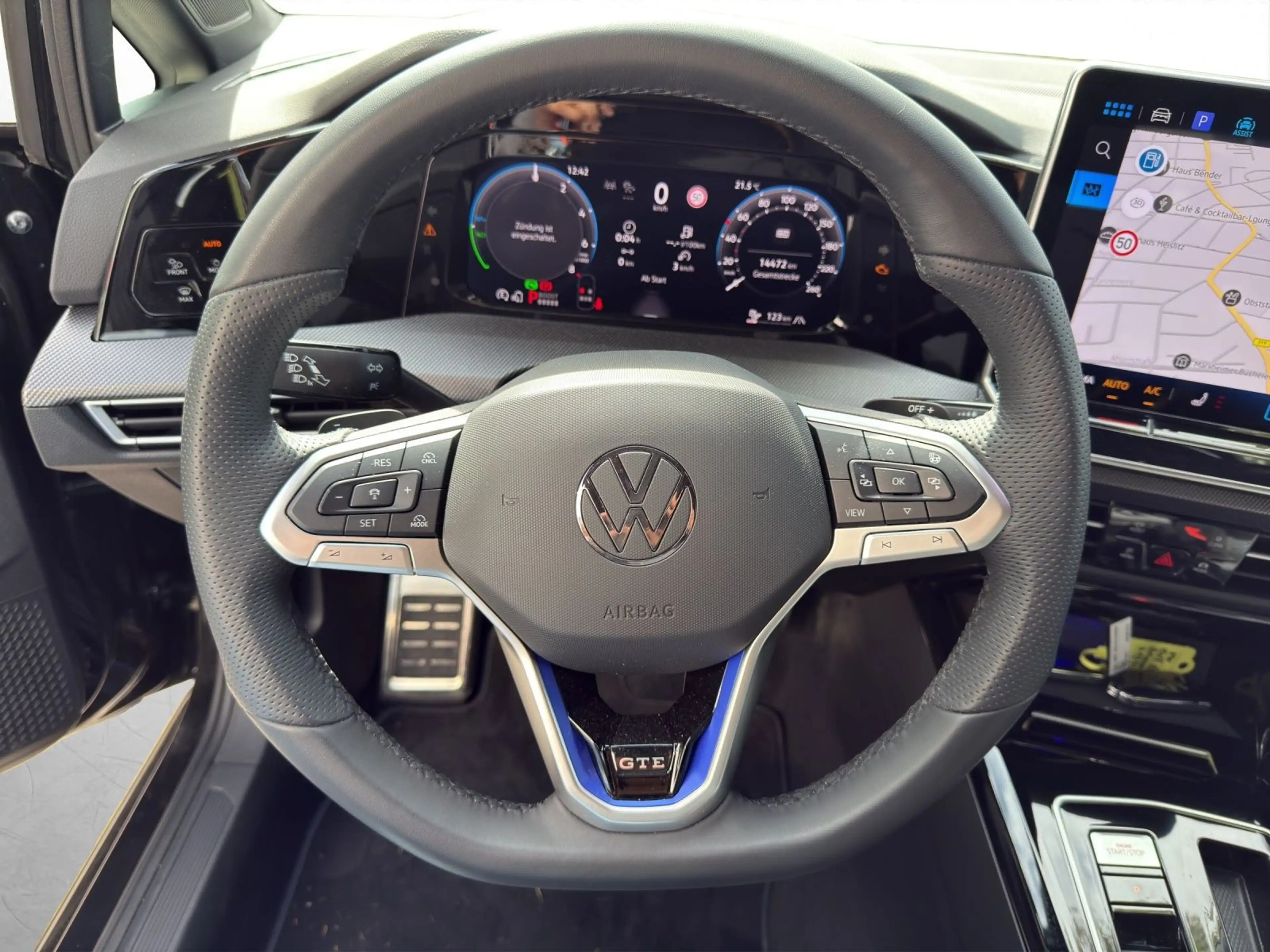 Volkswagen Golf GTE GTE 1.5 TSI eHybrid*NAVI*BLACKSTYLE*AHK*HUD — photo 8