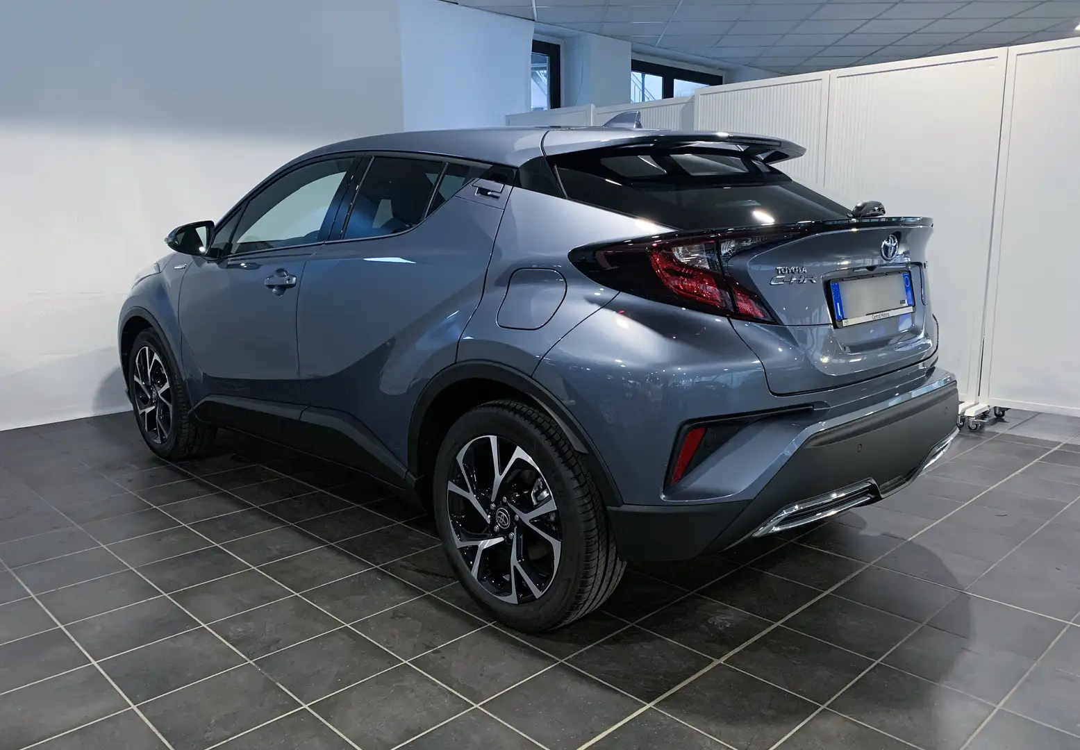Toyota C-HR C-HR 2.0h More Business e-cvt - 2