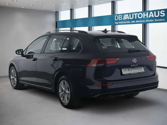 Volkswagen Golf view 6