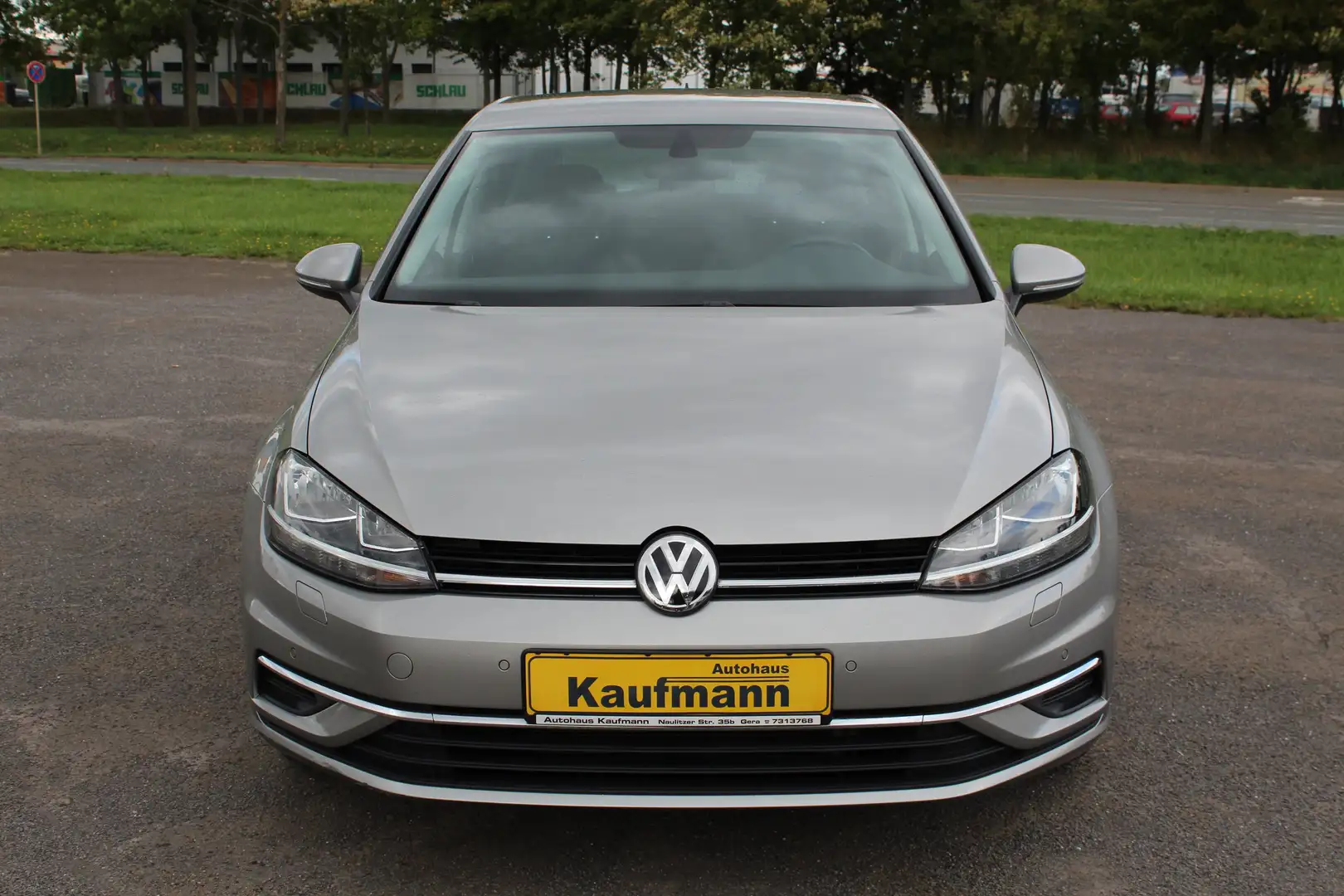 Volkswagen Golf Werksgarantie bis 10/24  DAB Keyless Go Navigation Silber - 2