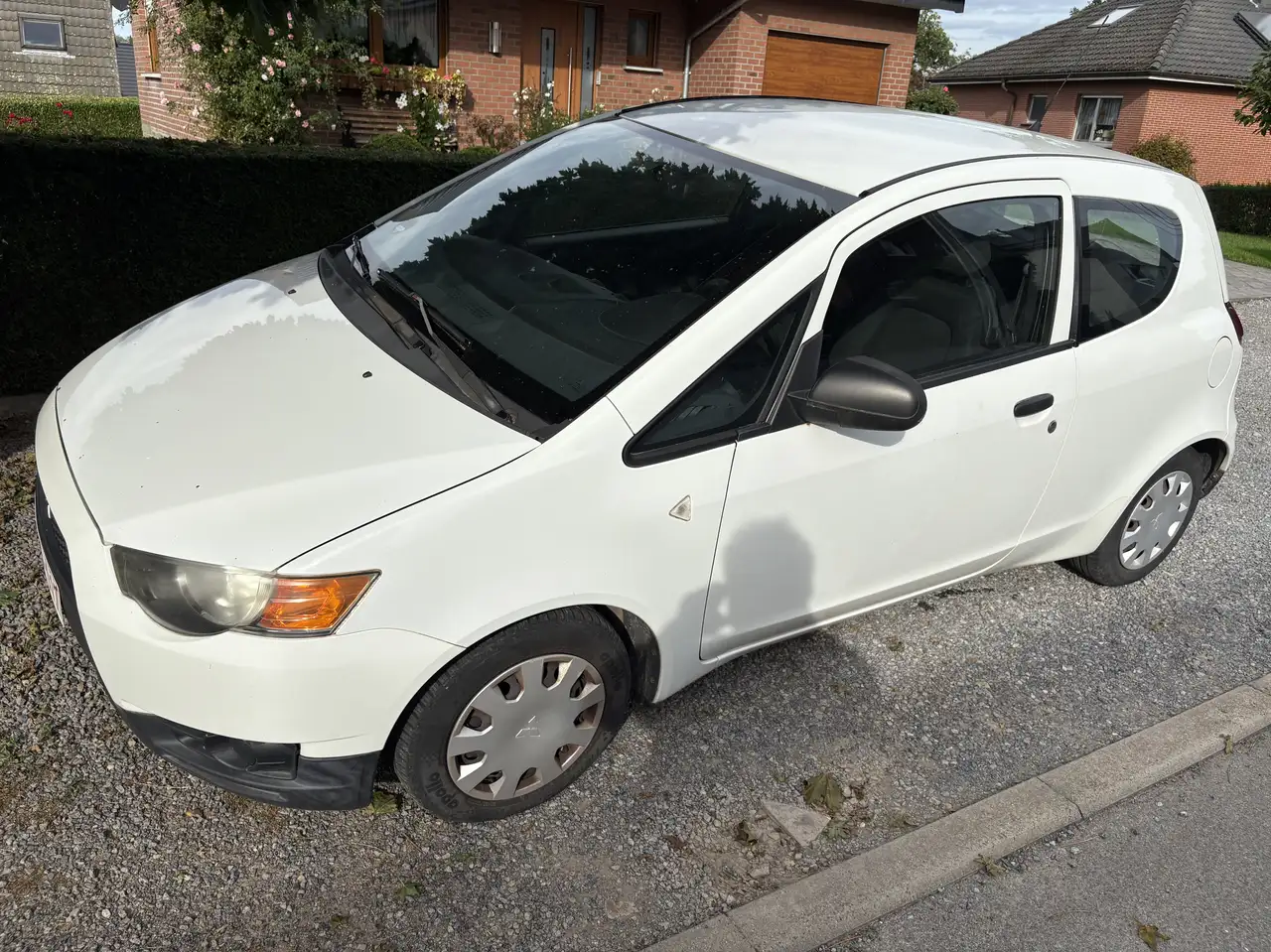 Mitsubishi Colt