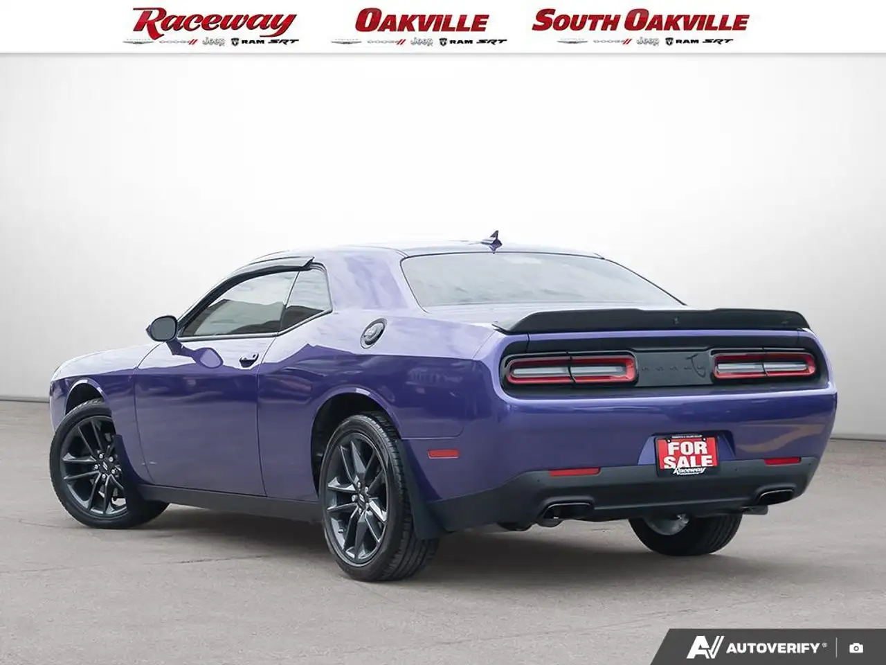 Dodge Challenger снимка Dodge Challenger
