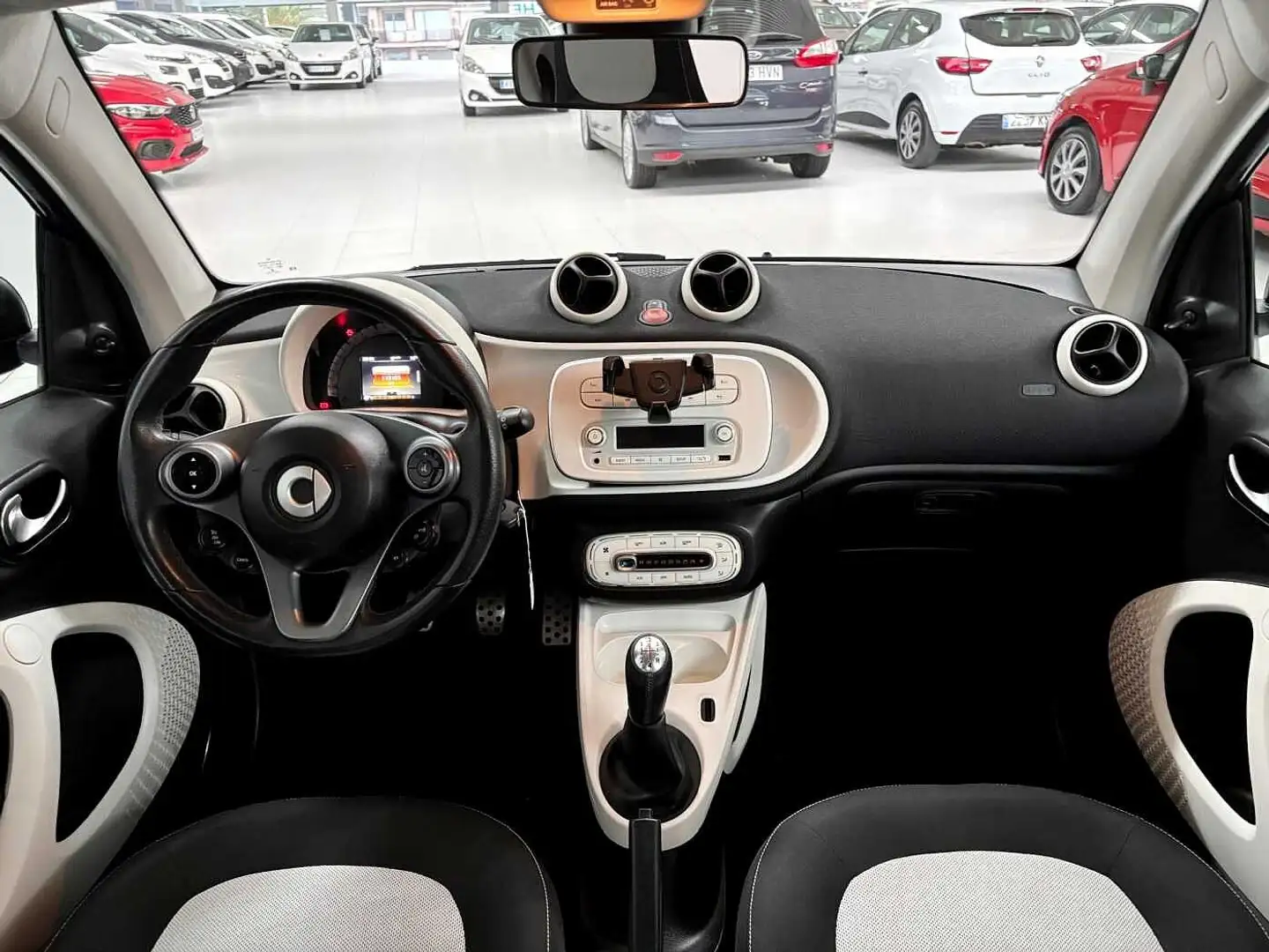 smart forTwo Coupé 52 Passion Negro - 2
