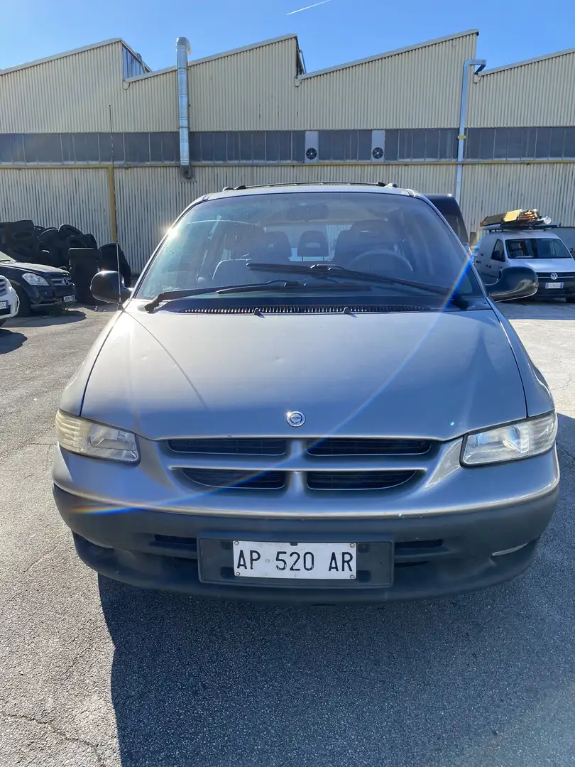 Chrysler Grand Voyager Grand Voyager 3.8 V6 LE awd auto Argento - 1