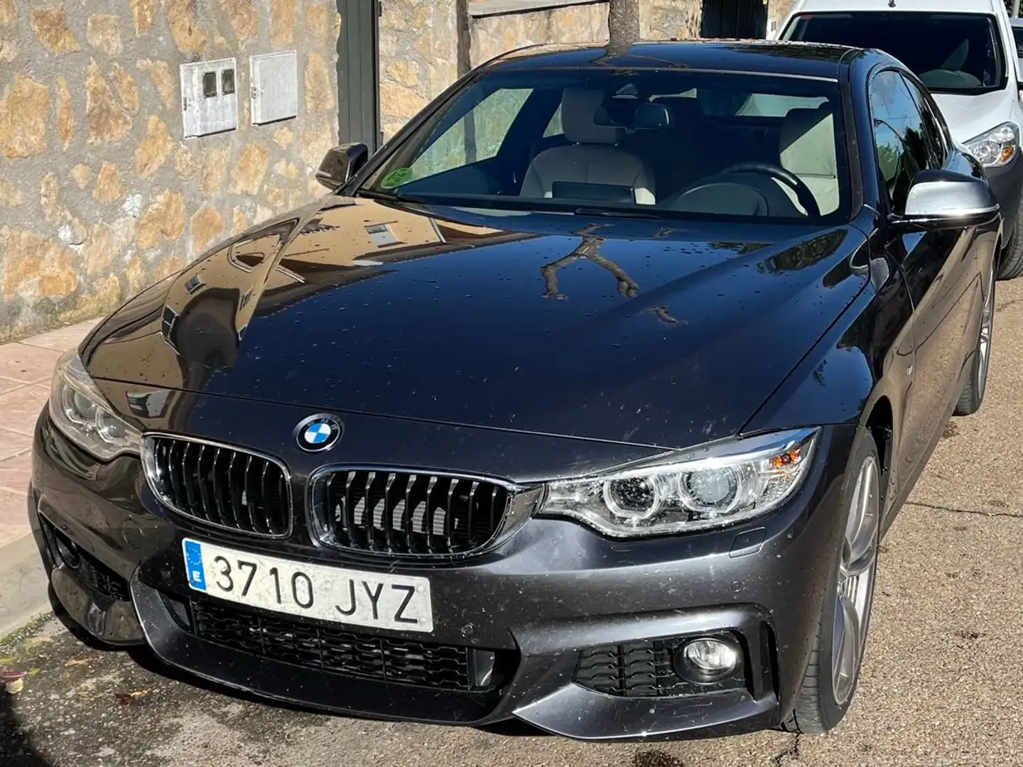 BMW 435 435dA Coupé xDrive Šedá - 1