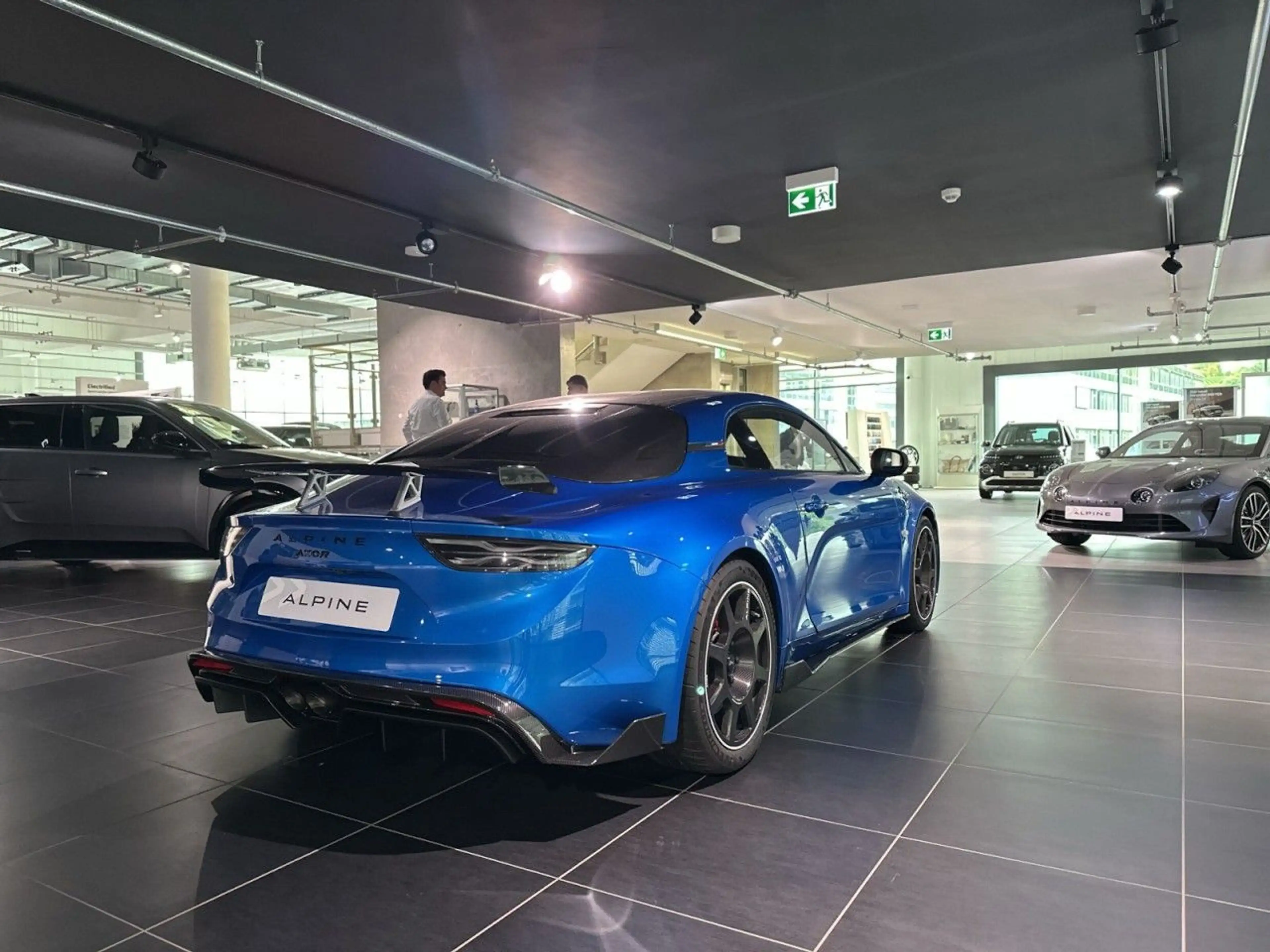 Alpine A110 R70-Sonderedition MY25 mit Titan Akrapovic — photo 5