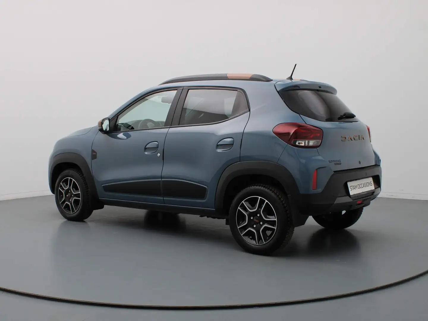 Dacia Spring Extreme 27 kWh Airco | Camera | Carplay | Navi | P Blauw - 2