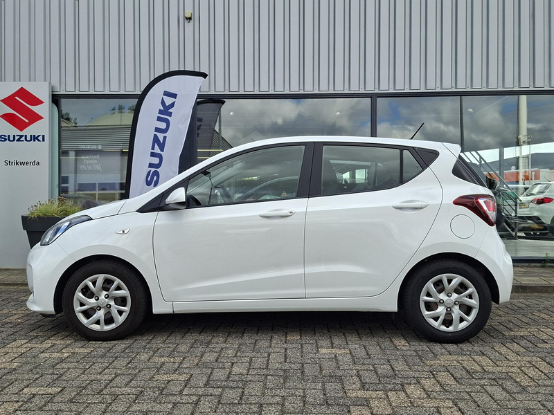 Hyundai i10 1.0i Comfort Cruise control/ Bluetooth — photo 2