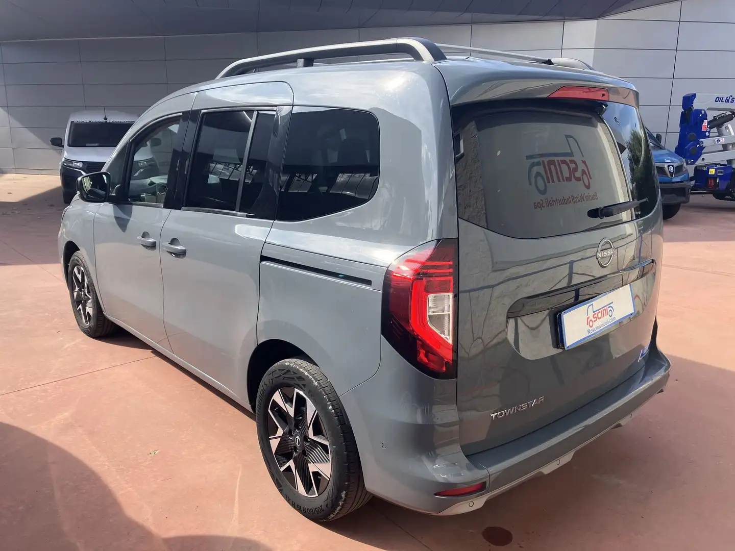 Nissan Townstar Townstar 1.3 130 CV N-Connecta Grijs - 2