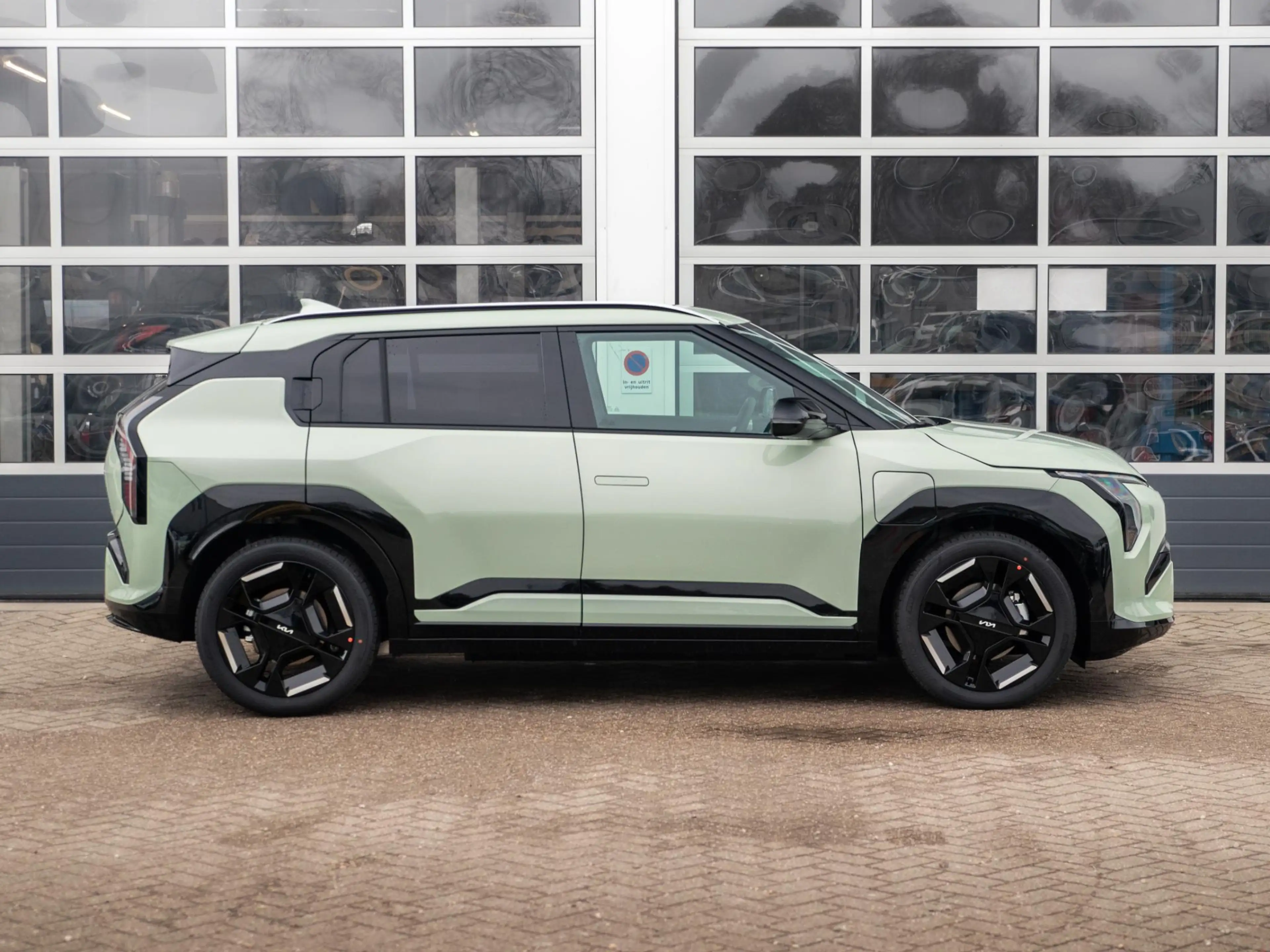 Kia EV3 GT-Line Business Edition 81.4 kWh | Actieprijs* | — photo 5