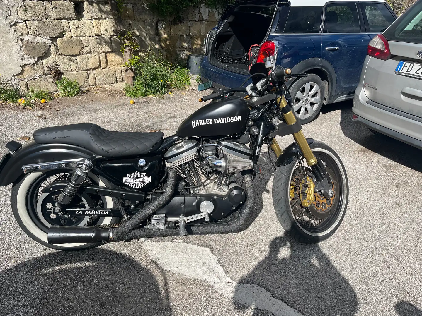 Harley-Davidson Sportster 883 Negro - 1