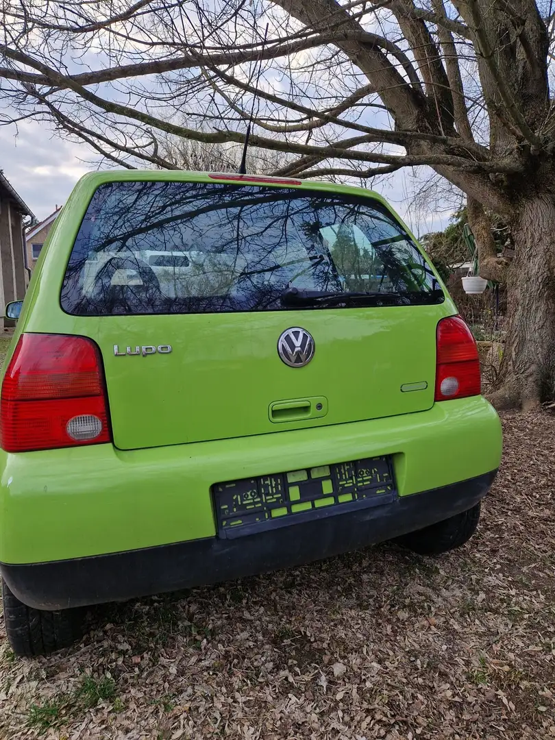 Volkswagen Lupo Lupo 1.0 Зелений - 2