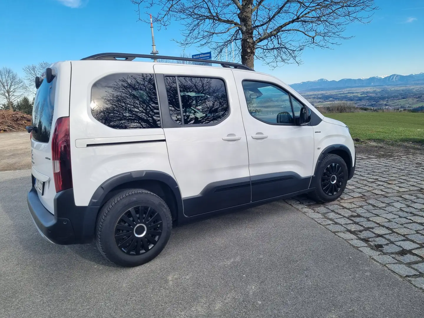Peugeot Rifter Rifter 1,5 BlueHDI 130 S Weiß - 2