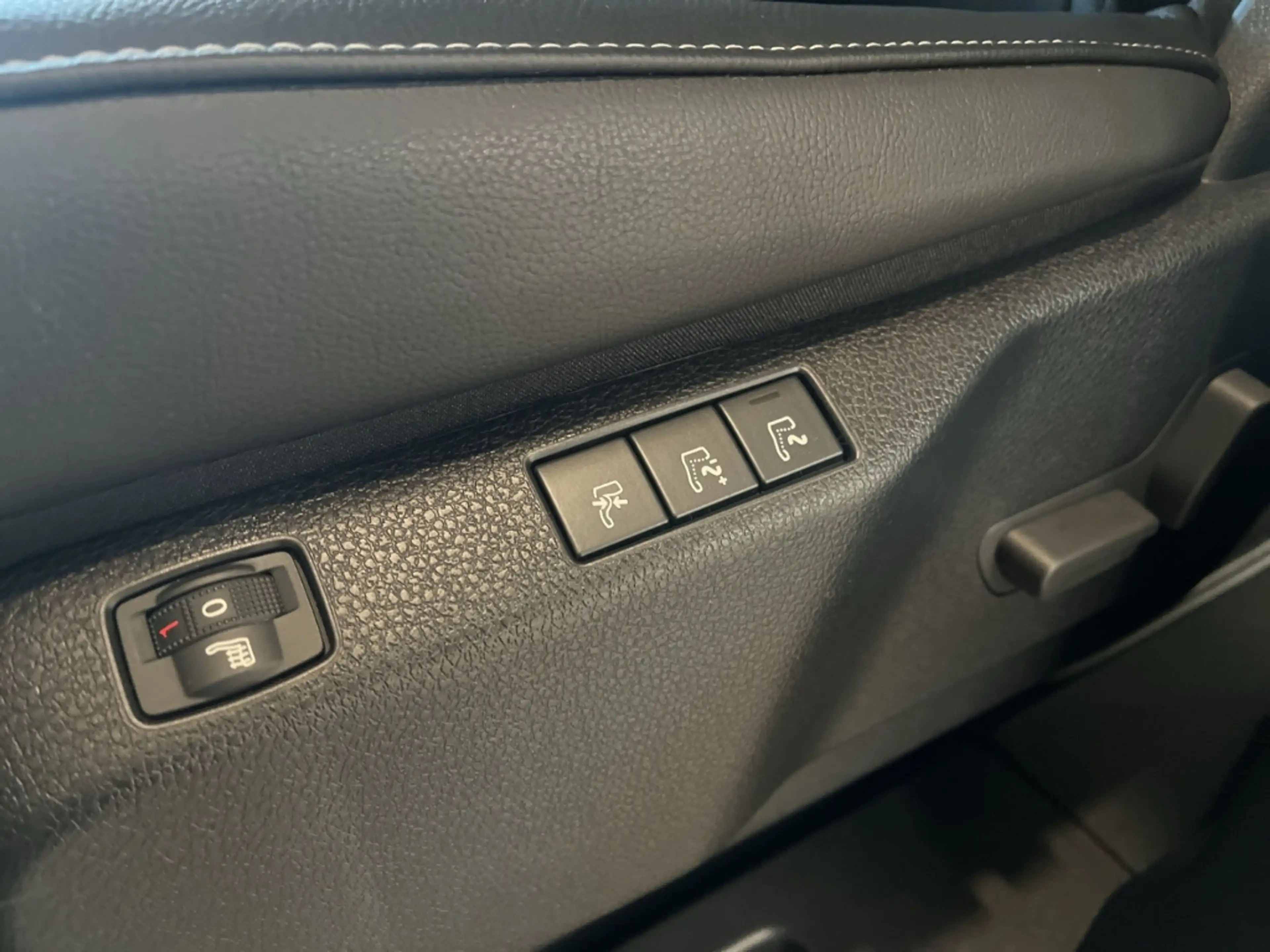 Opel Zafira Life GS 2.2 BlueHDI XL EAT8 Drehstühle AHK PANO KAM — photo 15