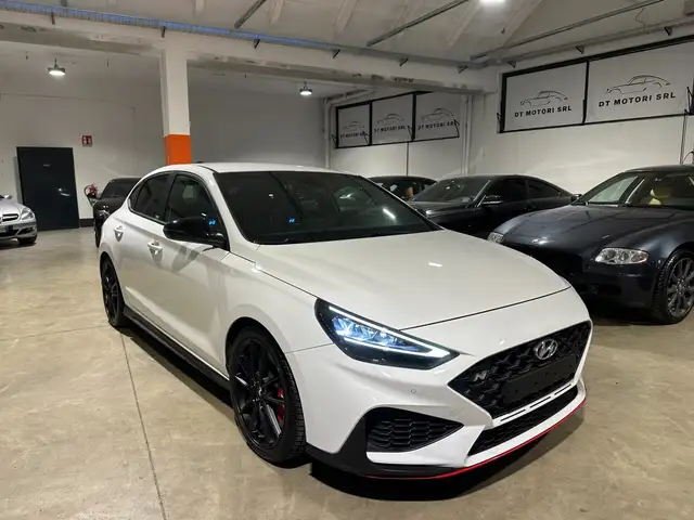 Hyundai i30 Fastback 2.0 T-GDI N Performance - SEDILI N - PROM