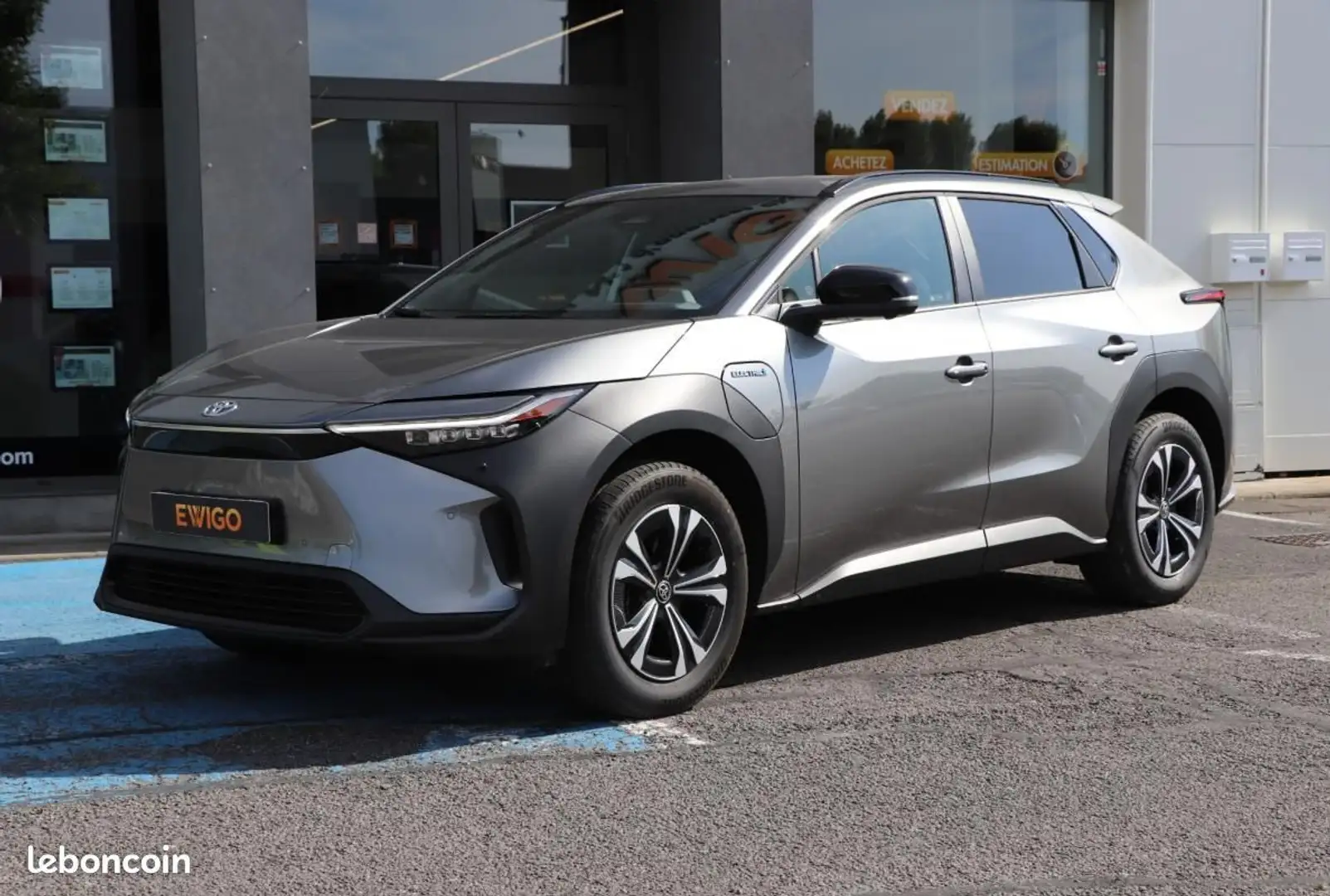 Toyota bZ4X ELECTRIC 220 71.4KWH ORIGIN 4X4 BVA Gris - 1