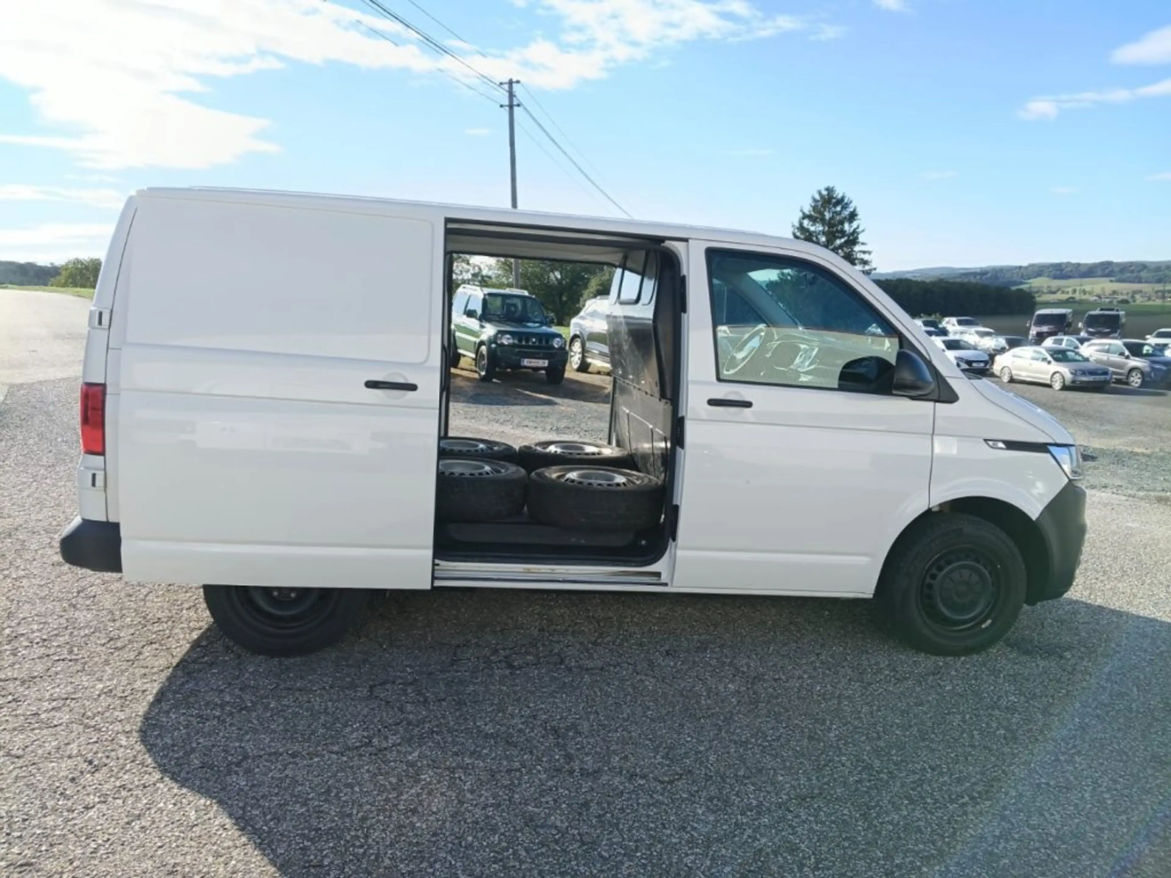Volkswagen Transporter T6 2,0 ENTRY TDI mit Servicehistorie — photo 8