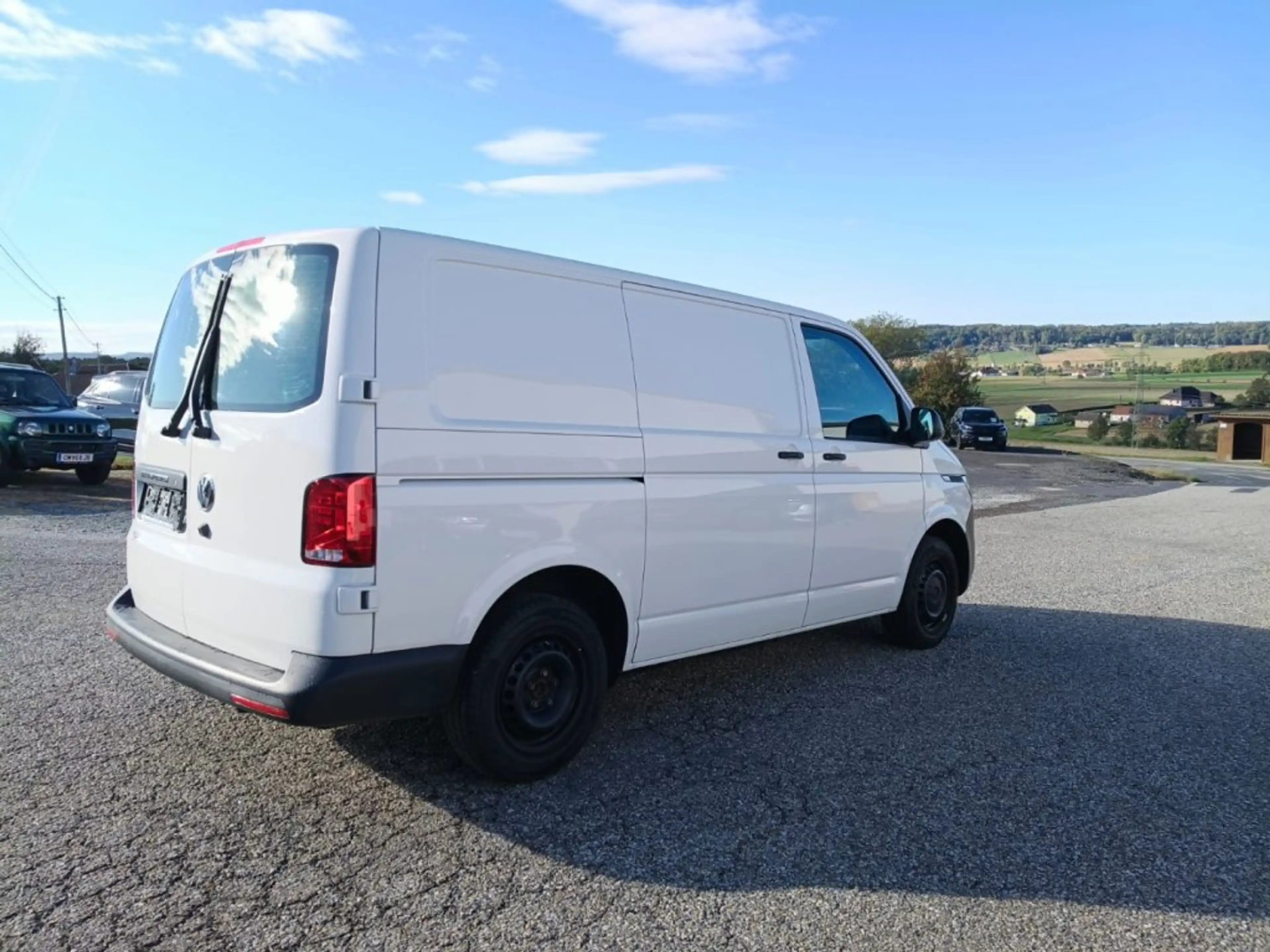 Volkswagen Transporter T6 2,0 ENTRY TDI mit Servicehistorie — photo 5