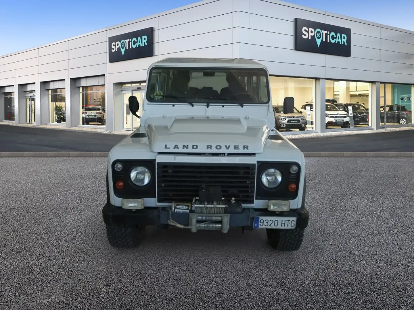 Land Rover Defender 110 SW E - 1