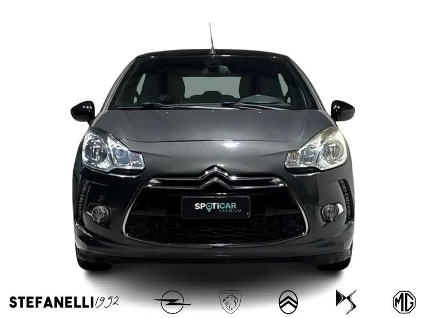 Citroen DS3 - DS3 CabRio 1.2 puretech (vti) So Chic 82cv Gris - 2
