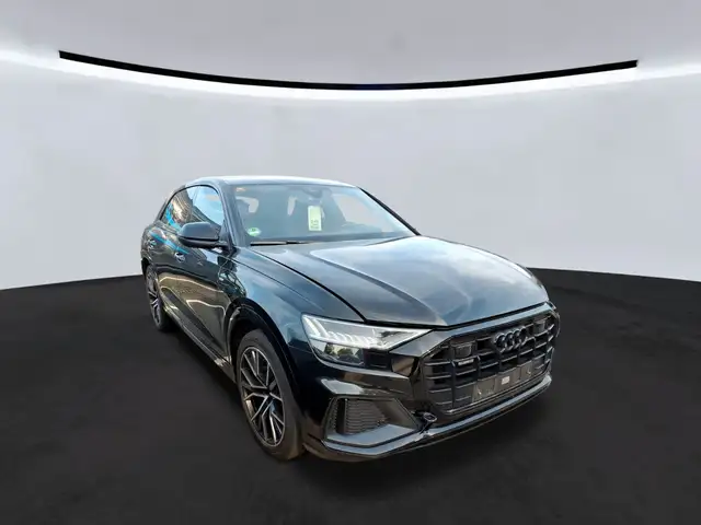 Audi Q8 45 TDI quattro S-Line