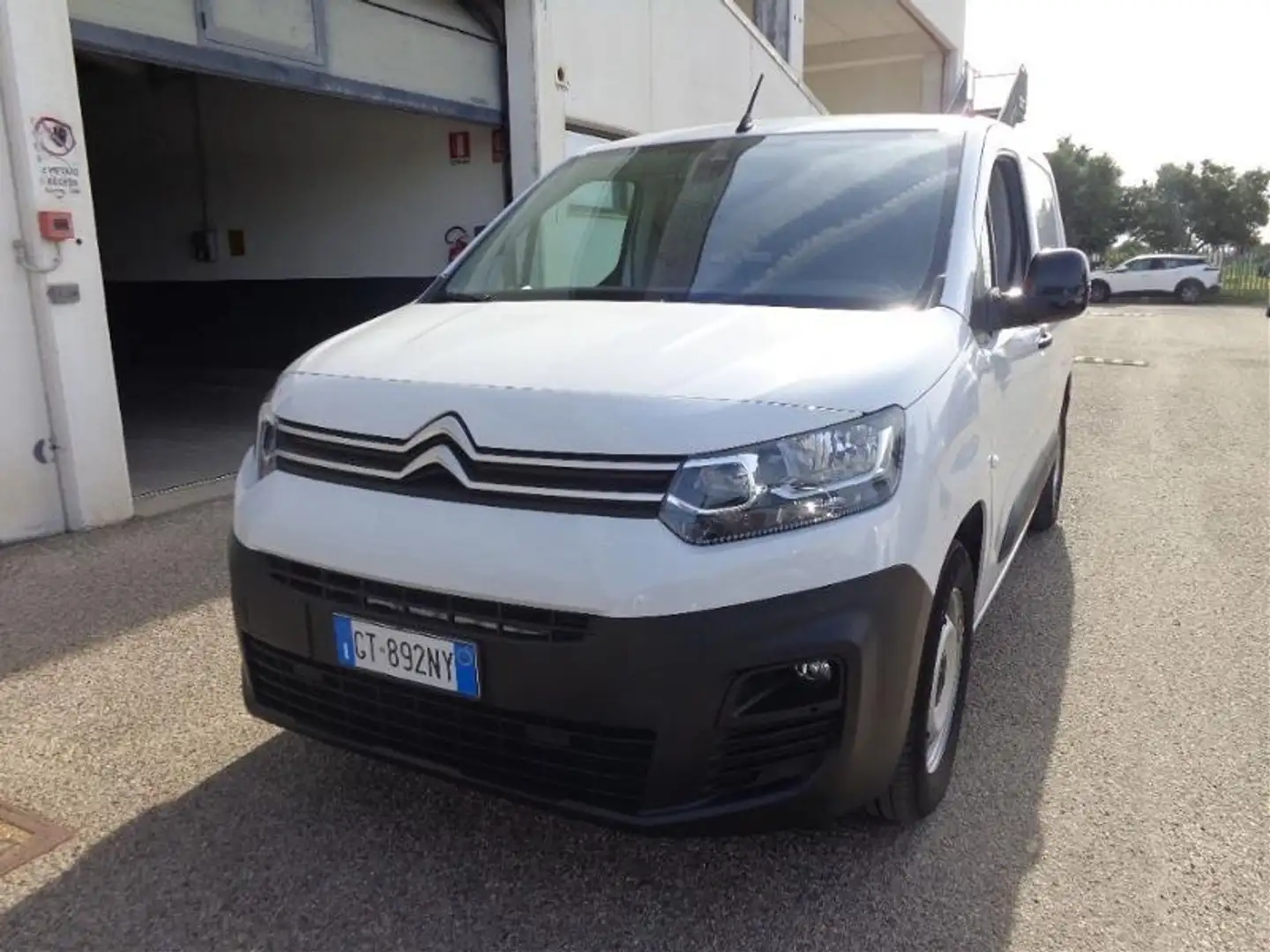 Citroen Berlingo van M 50kWh Club 2p.ti Wit - 2