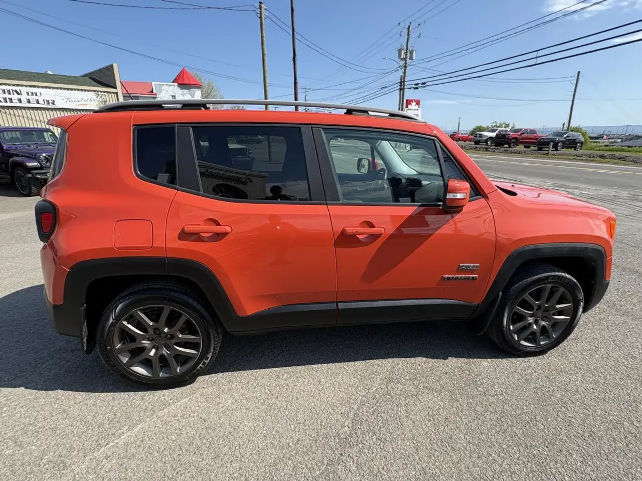 Jeep Renegade снимка Jeep Renegade