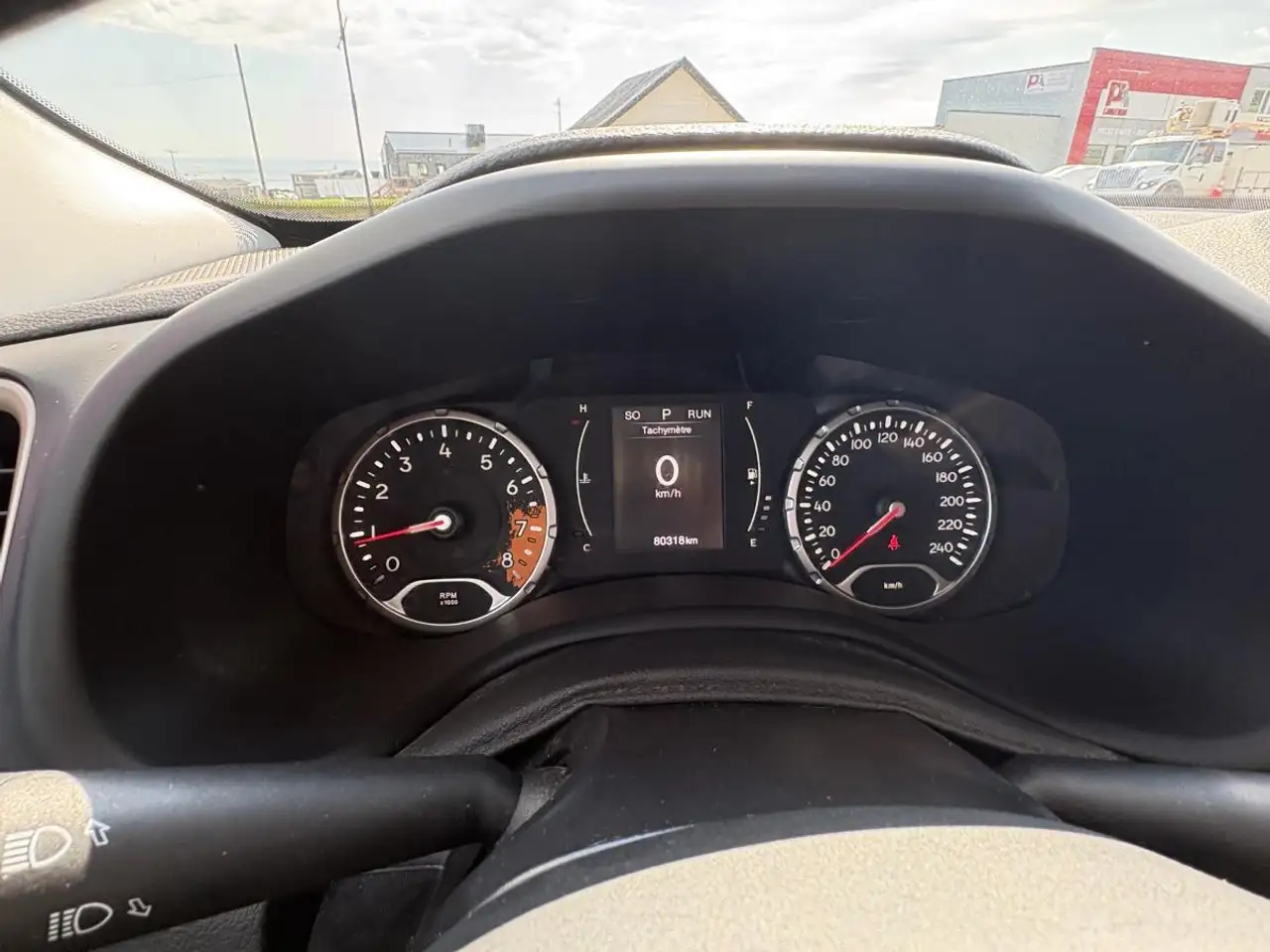 Jeep Renegade снимка Jeep Renegade