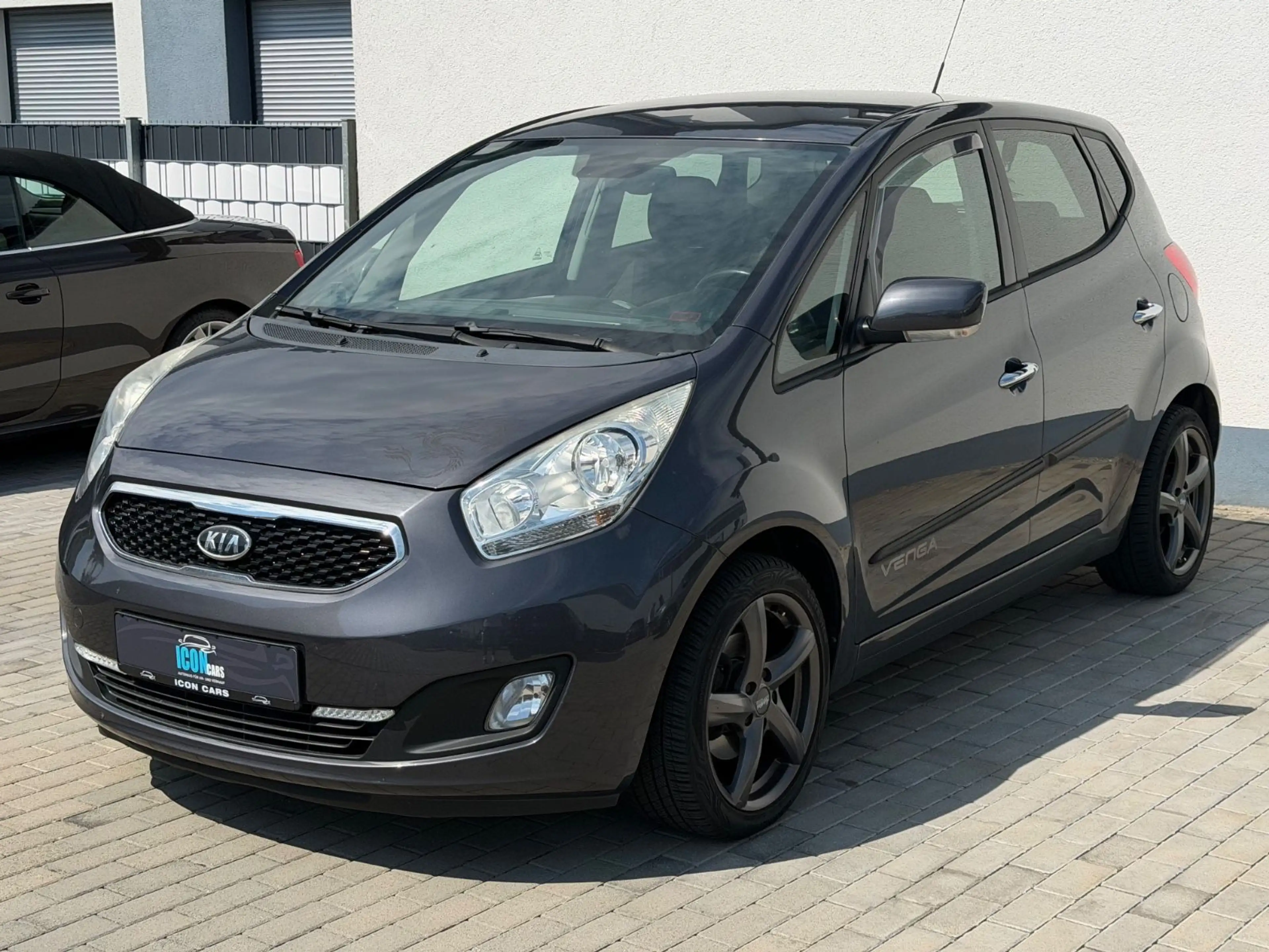 Kia Venga Spirit/SHZ/NAVI/KLIMAAUTO/PDC/EURO5