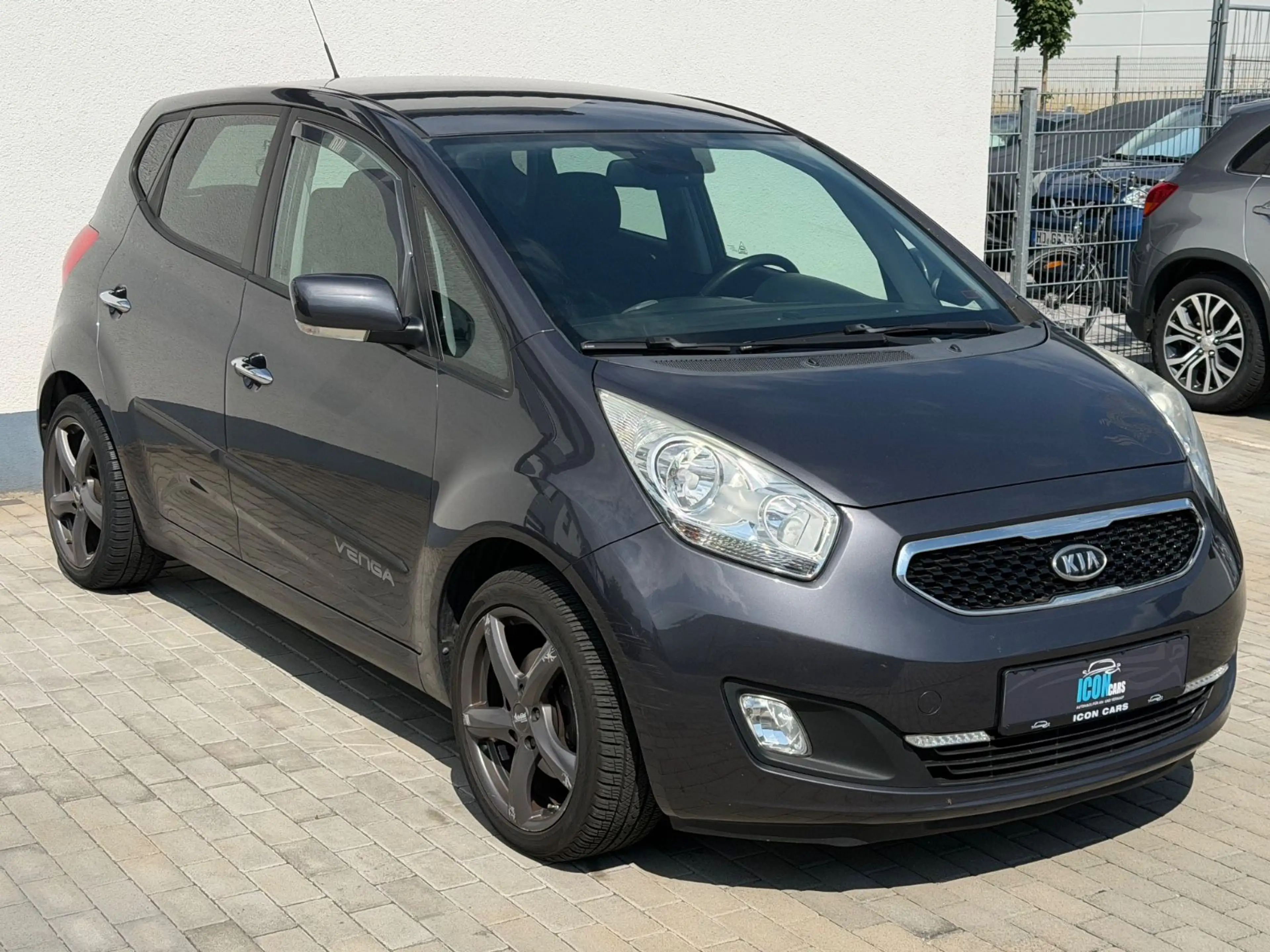 Kia Venga Spirit/SHZ/NAVI/KLIMAAUTO/PDC/EURO5 — photo 3
