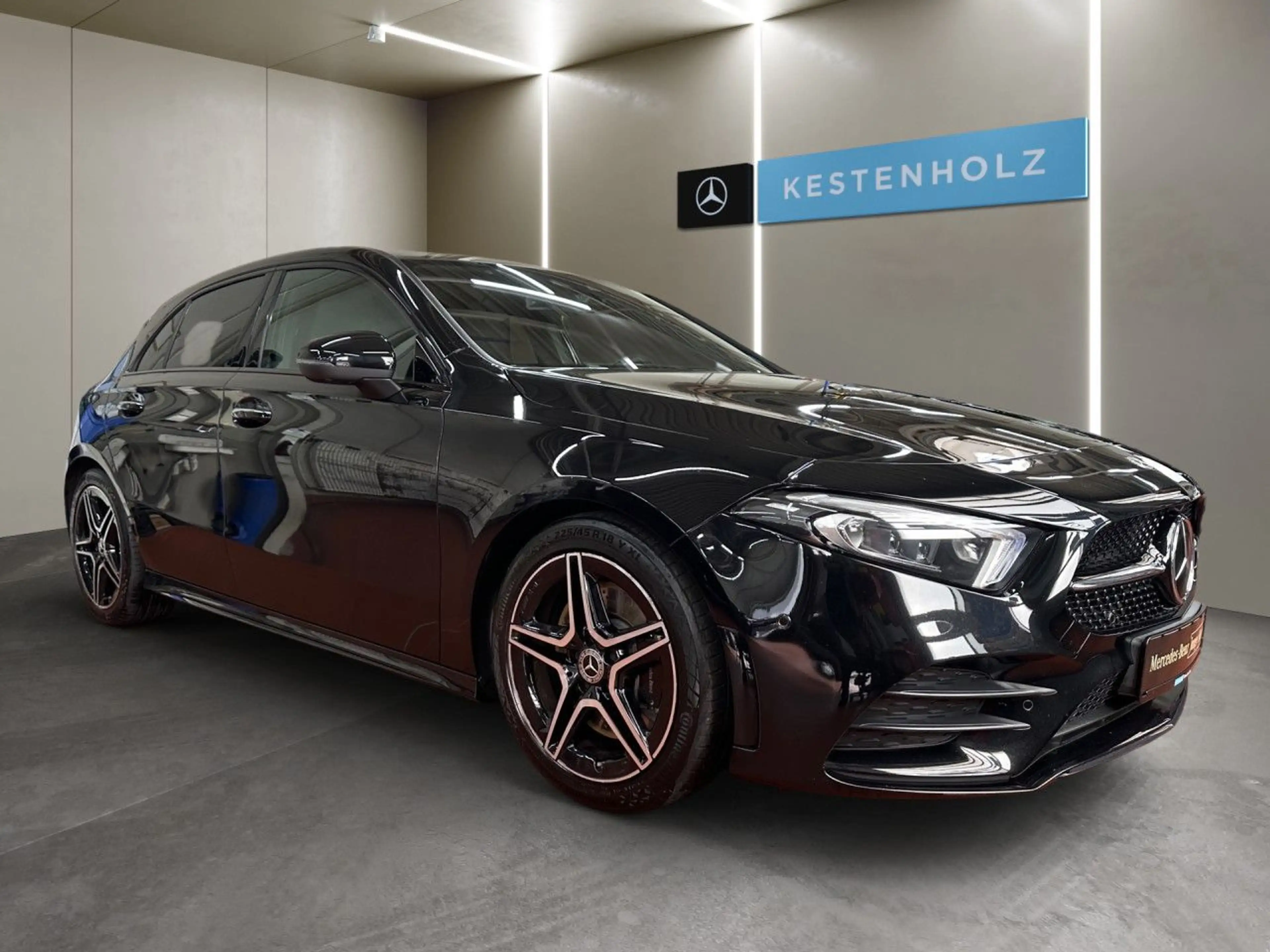 Mercedes-Benz A 250 4M AMG Multibeam Night Keyl-GO Kamera PTS — photo 3