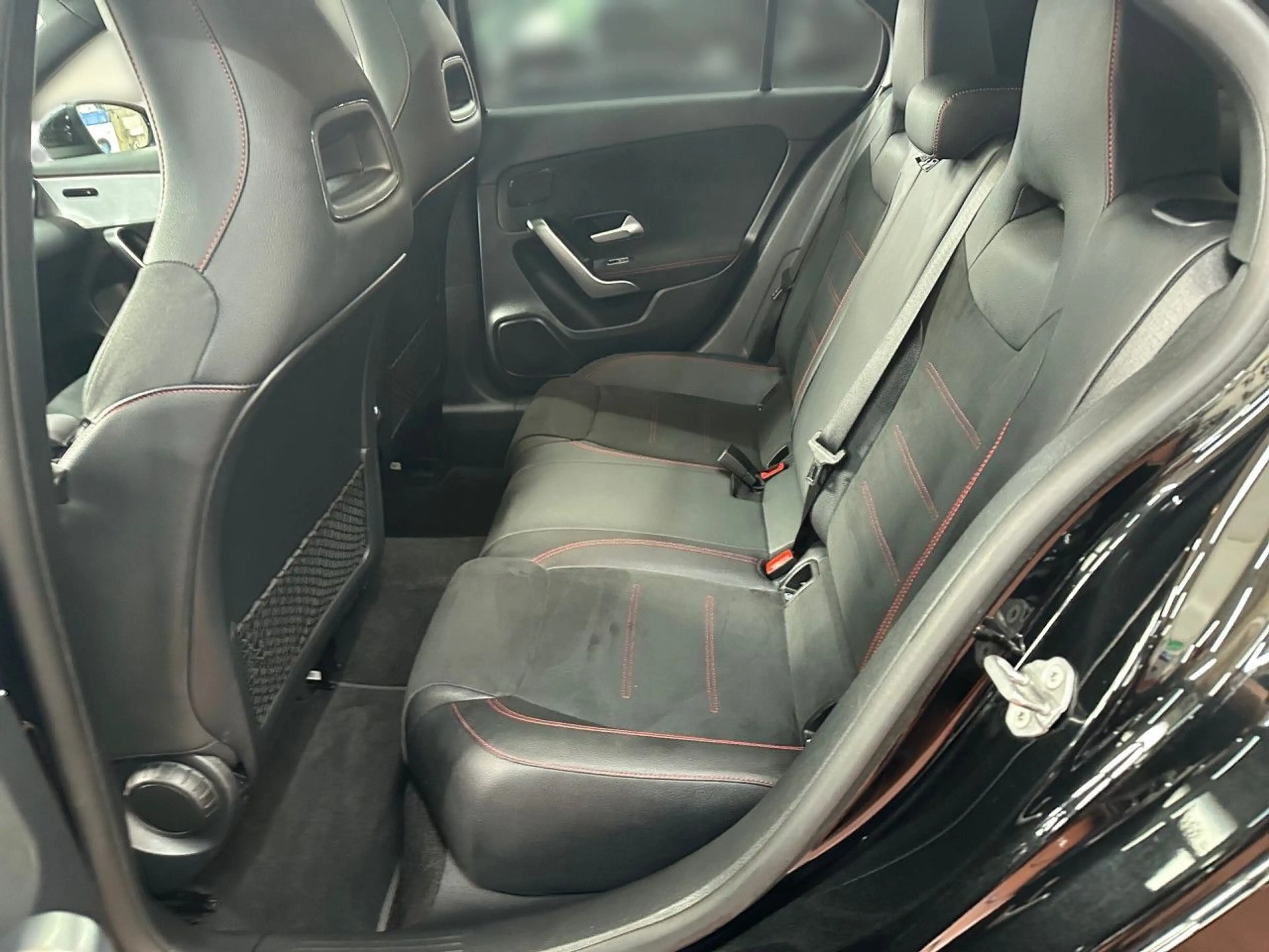 Mercedes-Benz A 250 4M AMG Multibeam Night Keyl-GO Kamera PTS — photo 12
