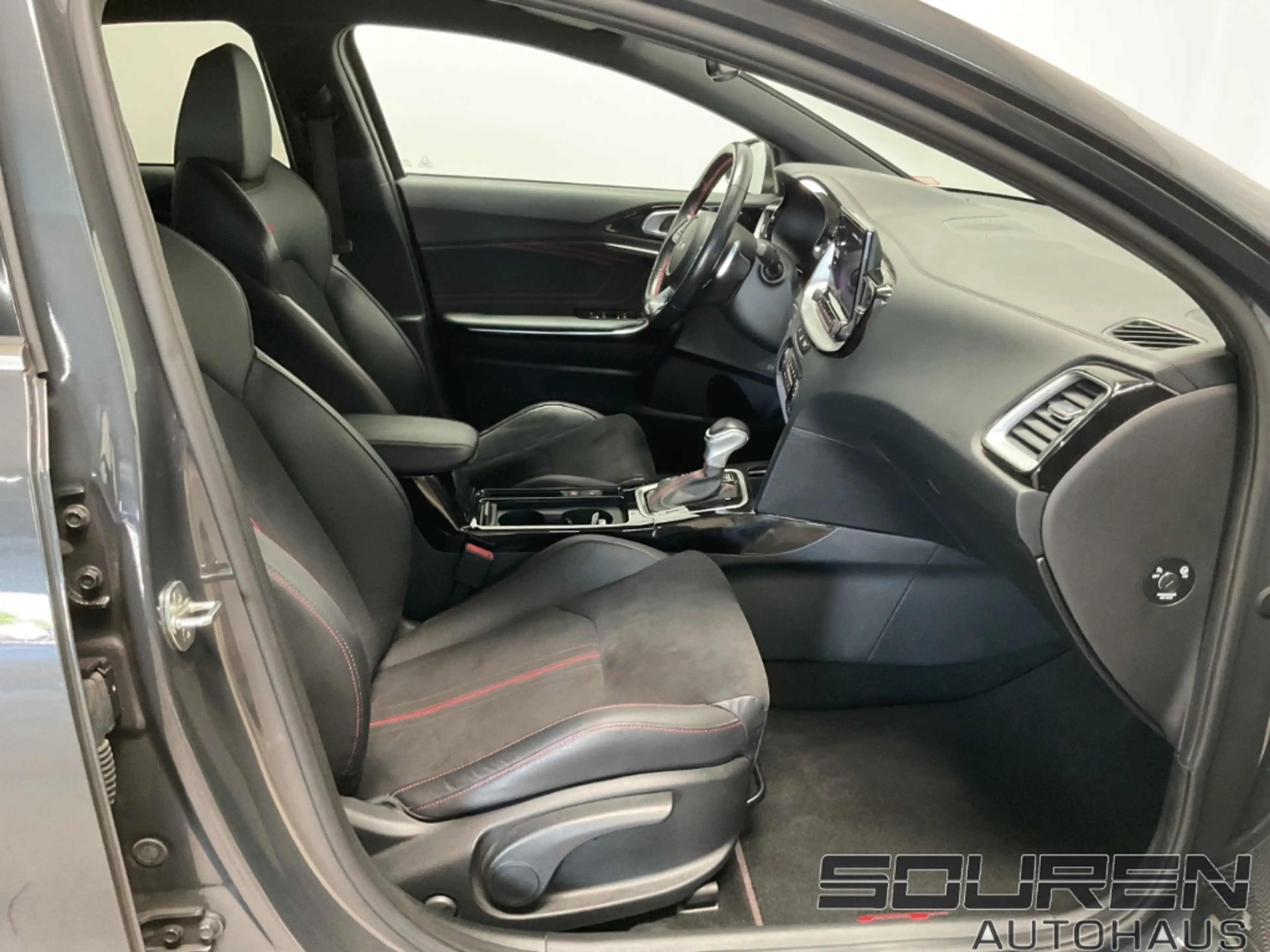 Kia ProCeed / pro_cee'd 1.6 T-GDI GT Komfort-Paket *1.Hand* — photo 8