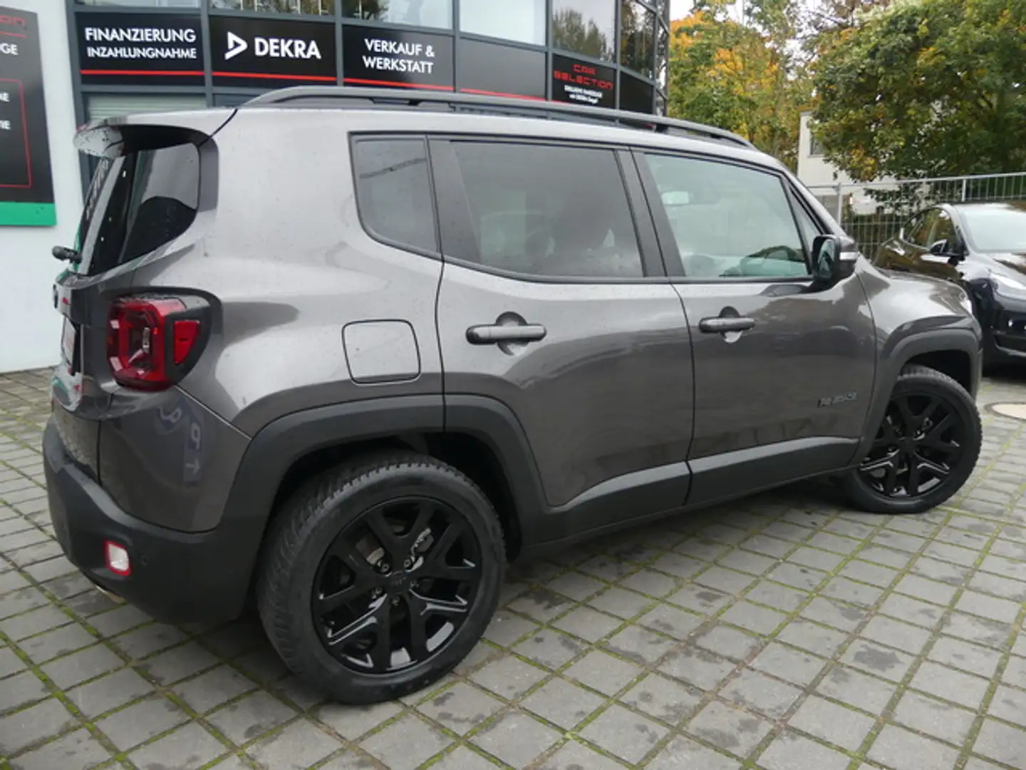 Jeep Renegade 1.0 T-GDI Limited FWD PANO/NAVI/LED Grau - 2
