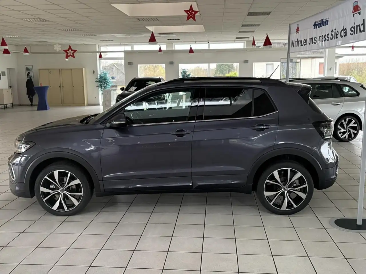 Volkswagen T-Cross 1.5 TSI 110 kW R-Line Klima Rückfahrkamera 3