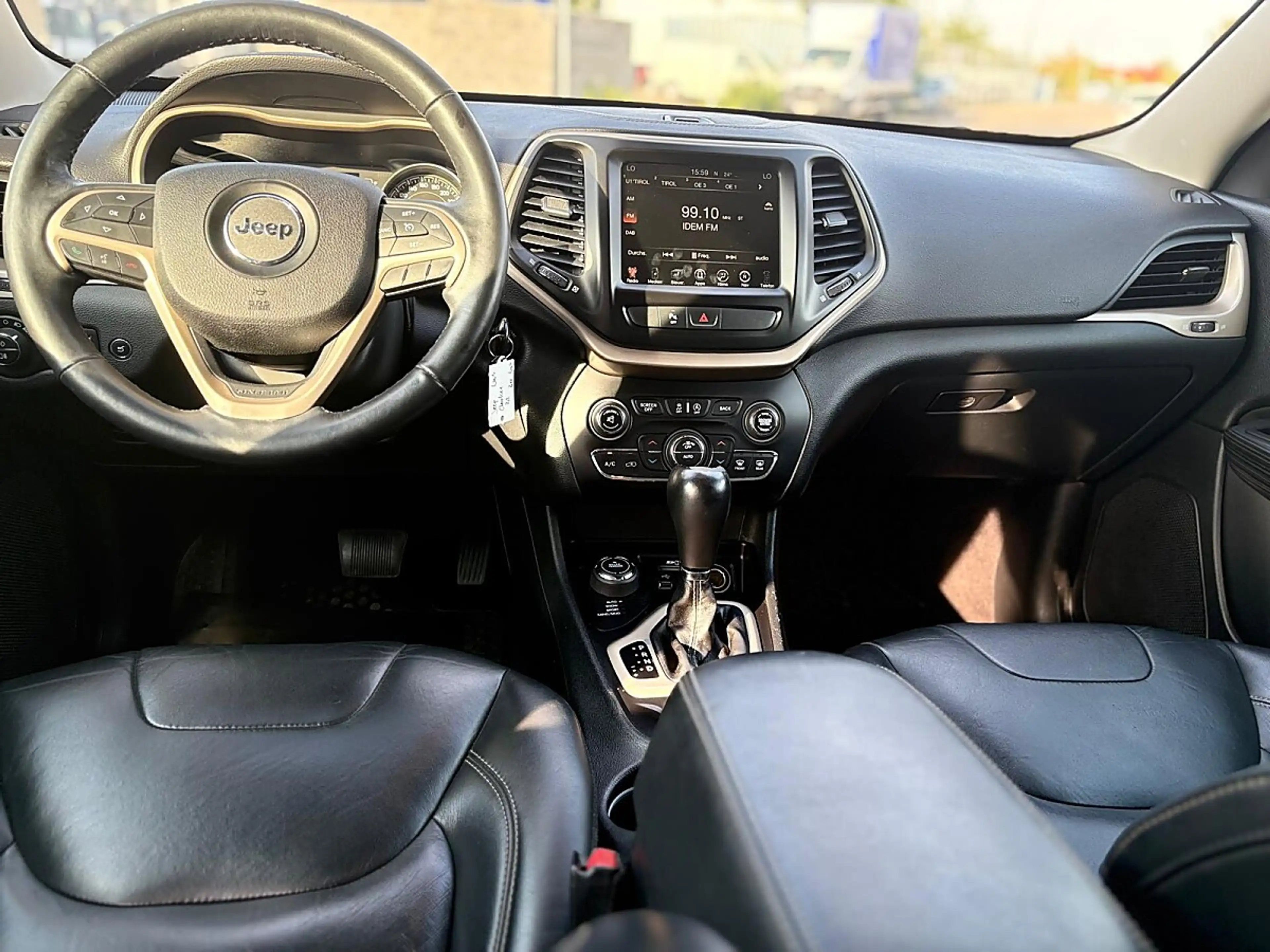 Jeep Cherokee 2,2 MultiJet II AWD Limited Aut.**80.000km** — photo 9