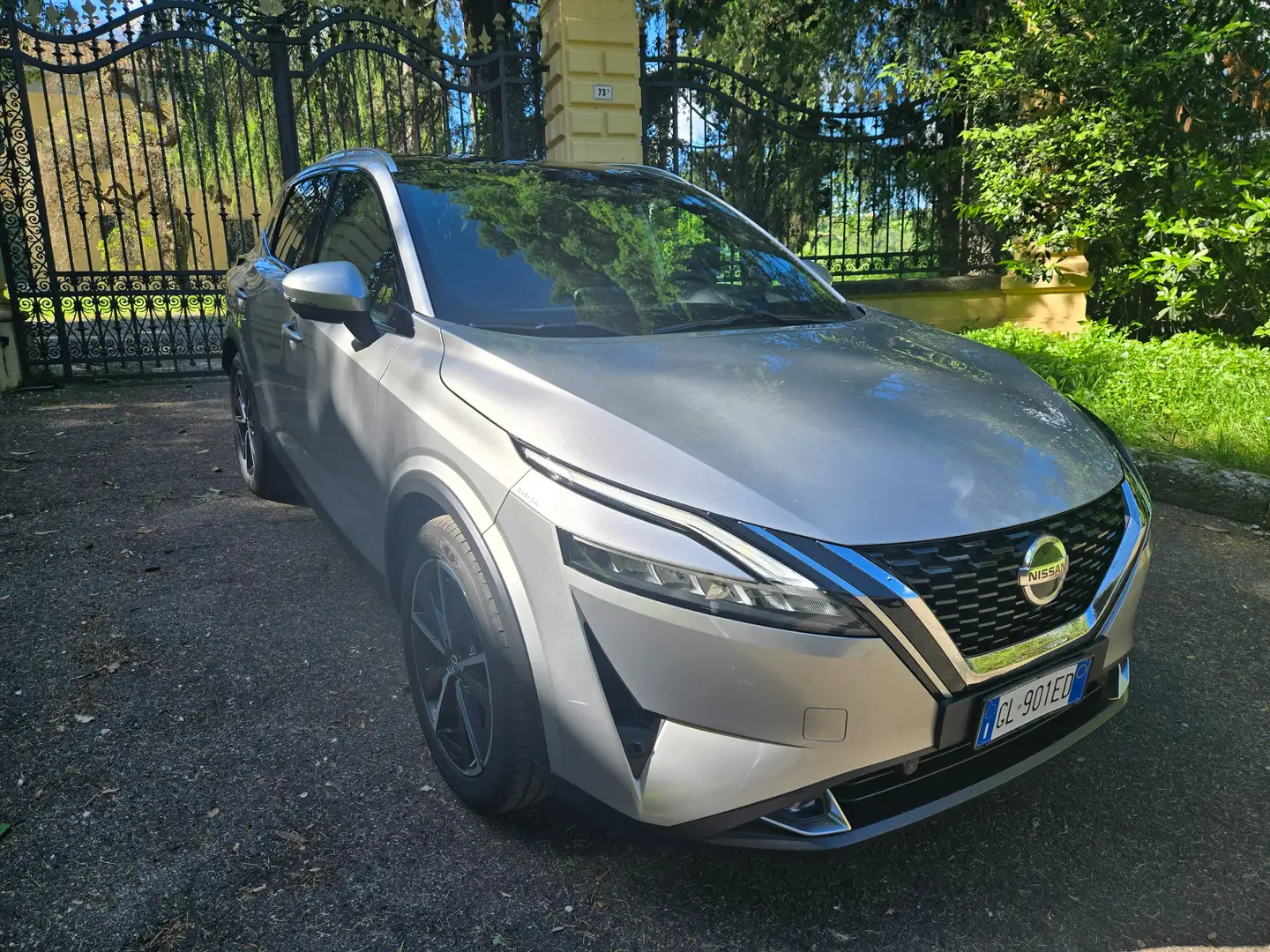 Nissan Qashqai 1.3 mhev Tekna 2wd 140cv  Mild Hybrid Grigio - 1