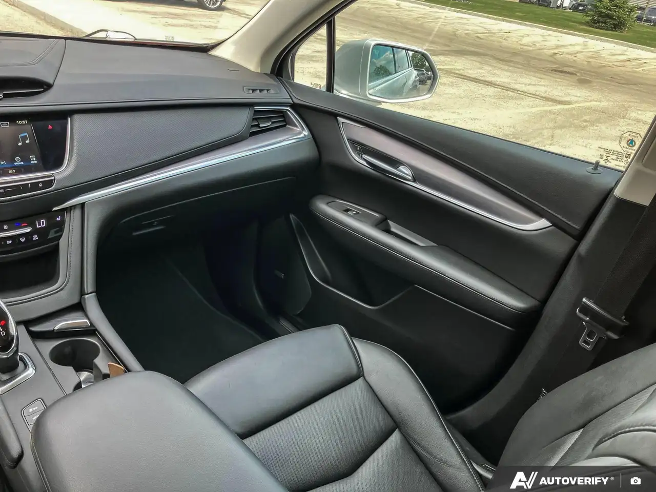 Cadillac XT5 снимка Cadillac XT5