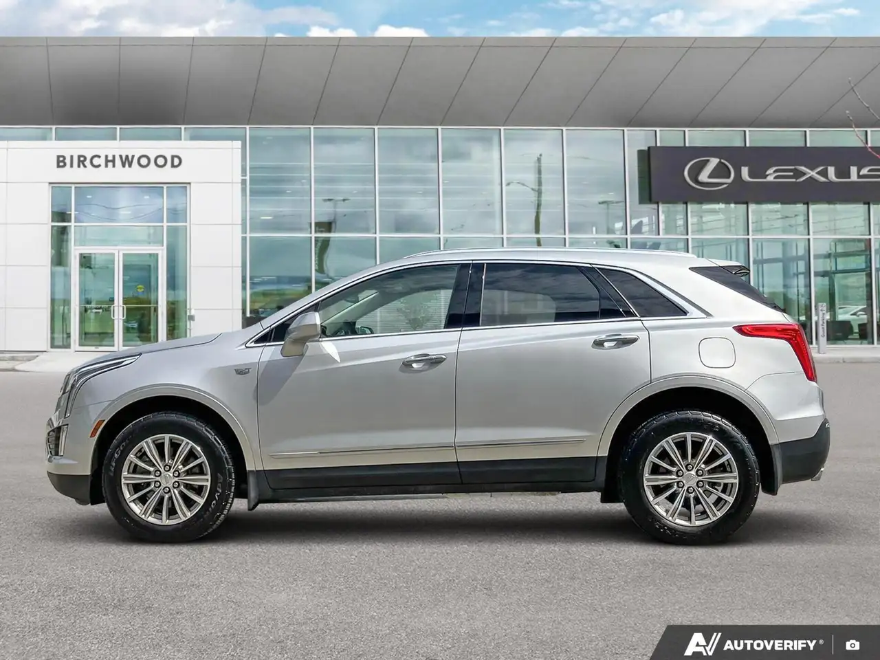 Cadillac XT5 снимка Cadillac XT5